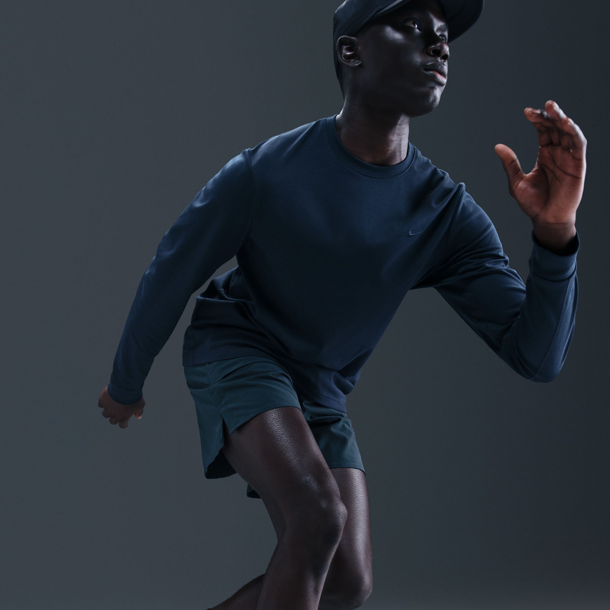 Nike Men's Dri-FIT Primary Long Sleeve Shirt product image