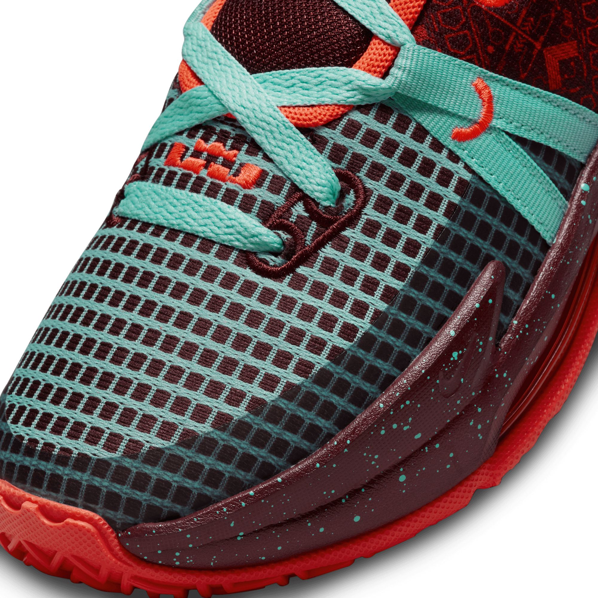 Nike Kids' Grade School Lebron Witness 7 Basketball Shoes product image