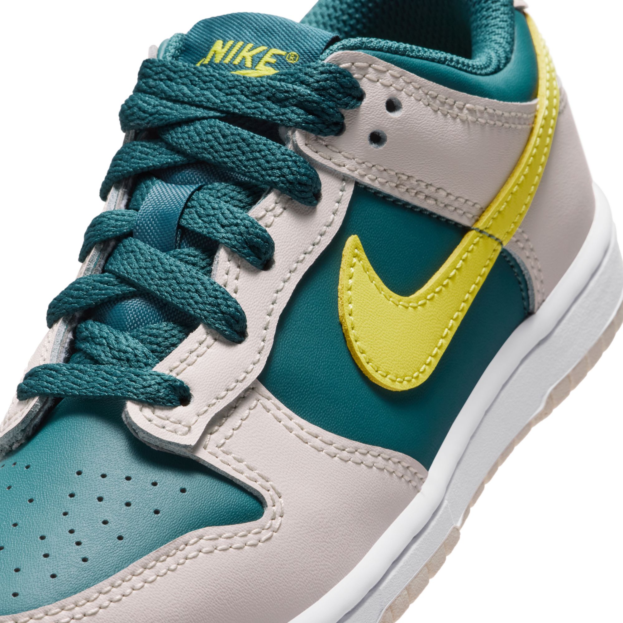 Nike Kids' Preschool Dunk Low Shoes product image