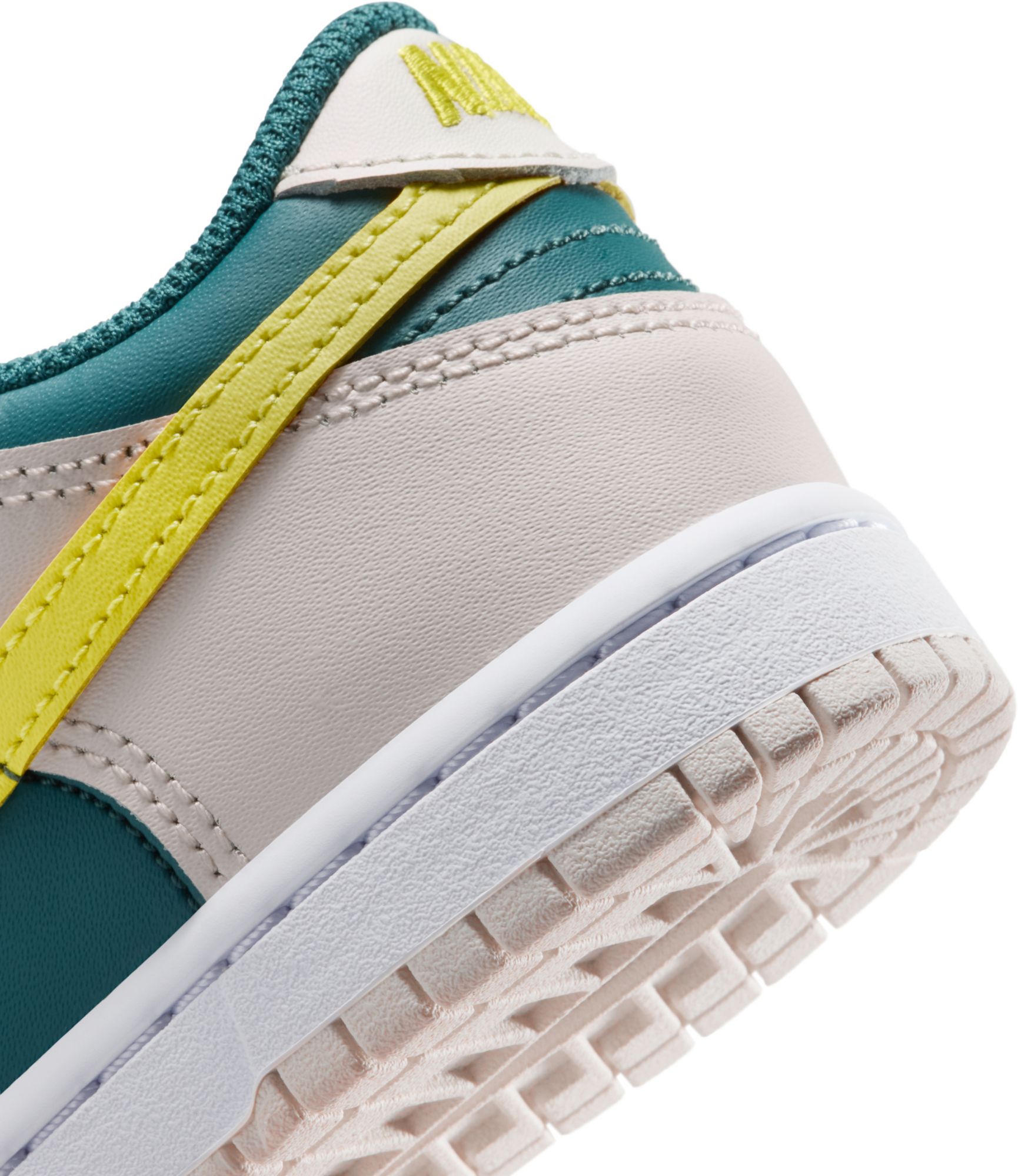 Nike Kids' Preschool Dunk Low Shoes product image