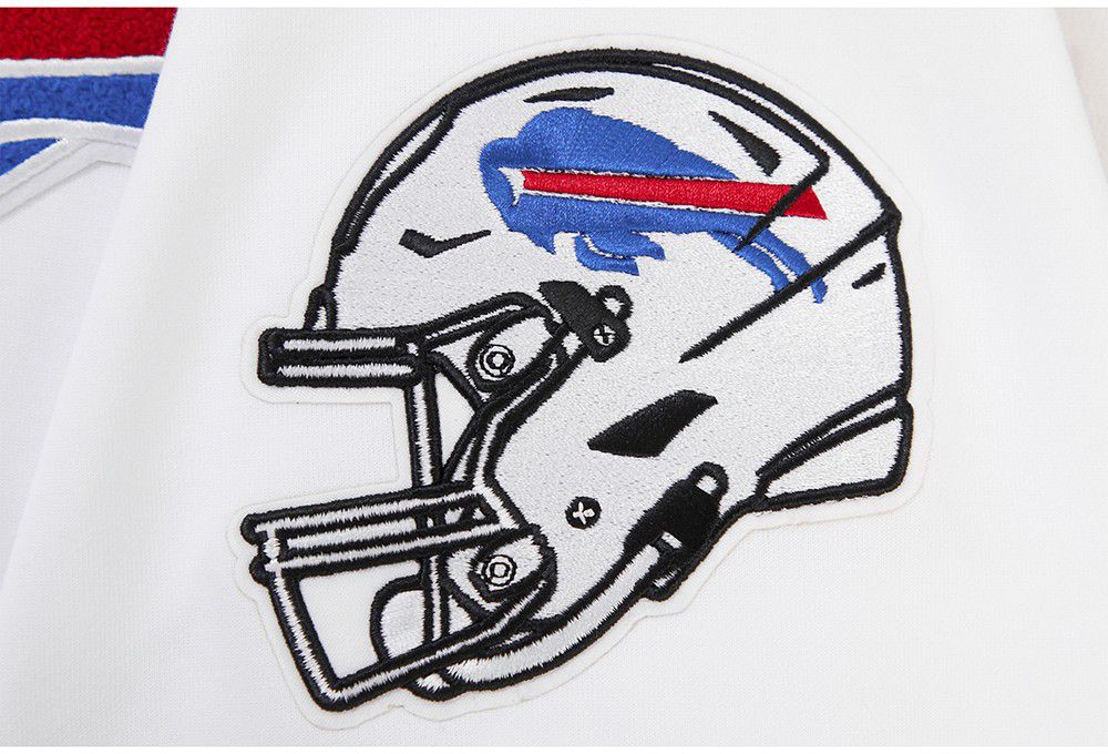 Pro Standard Men's Buffalo Bills White Classic Chenille Hoodie product image