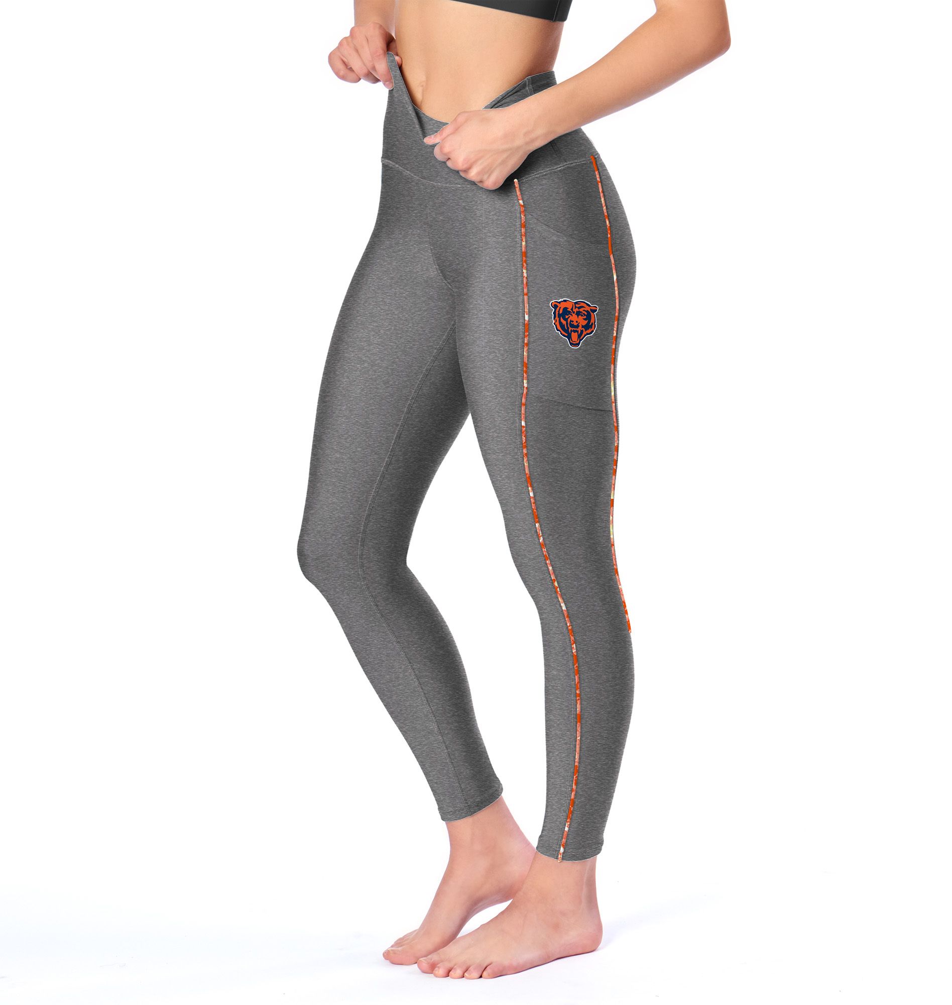 Certo Women's Chicago Bears Black Assembly Leggings product image