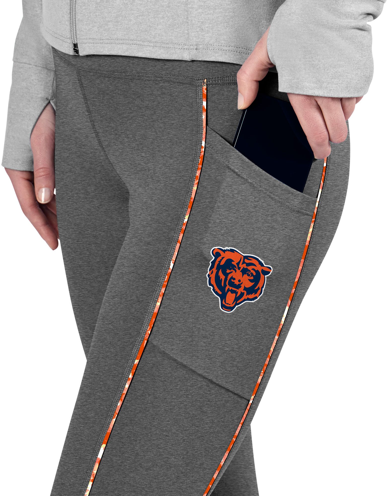 Certo Women's Chicago Bears Black Assembly Leggings product image