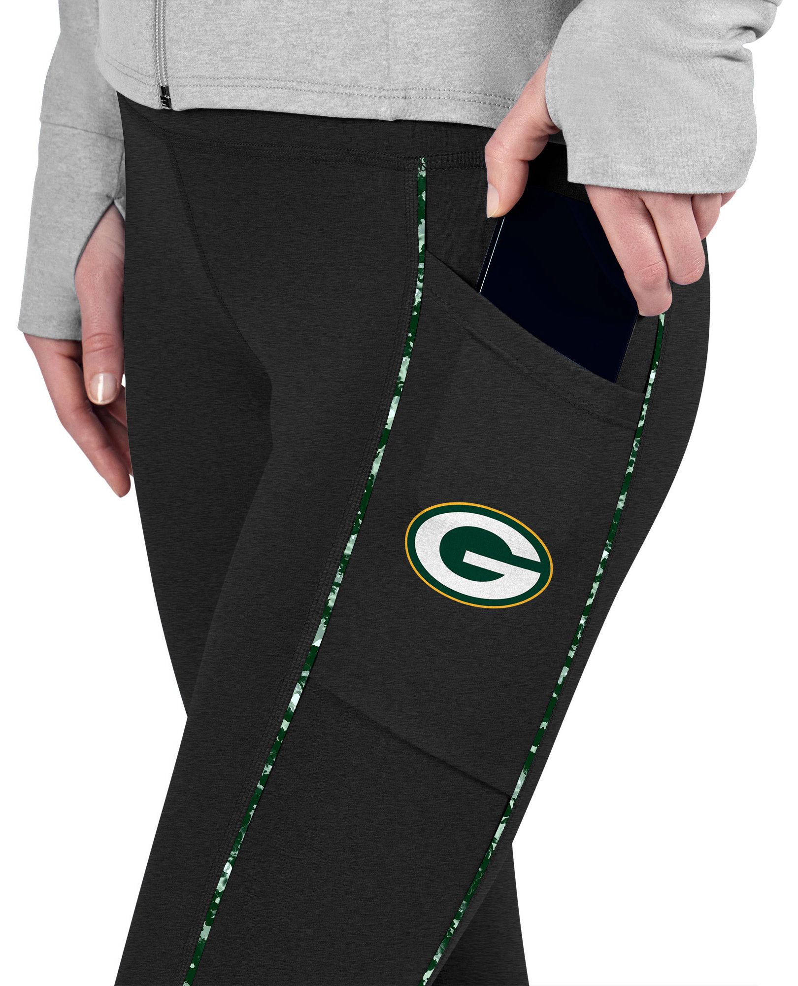 Certo Women's Green Bay Packers Black Assembly Leggings product image