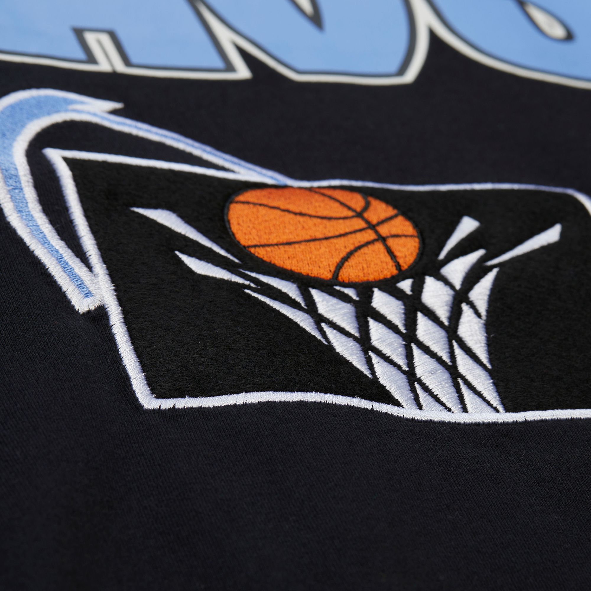 Mitchell & Ness Men's Cleveland Cavaliers Black Throw It Back T-Shirt product image