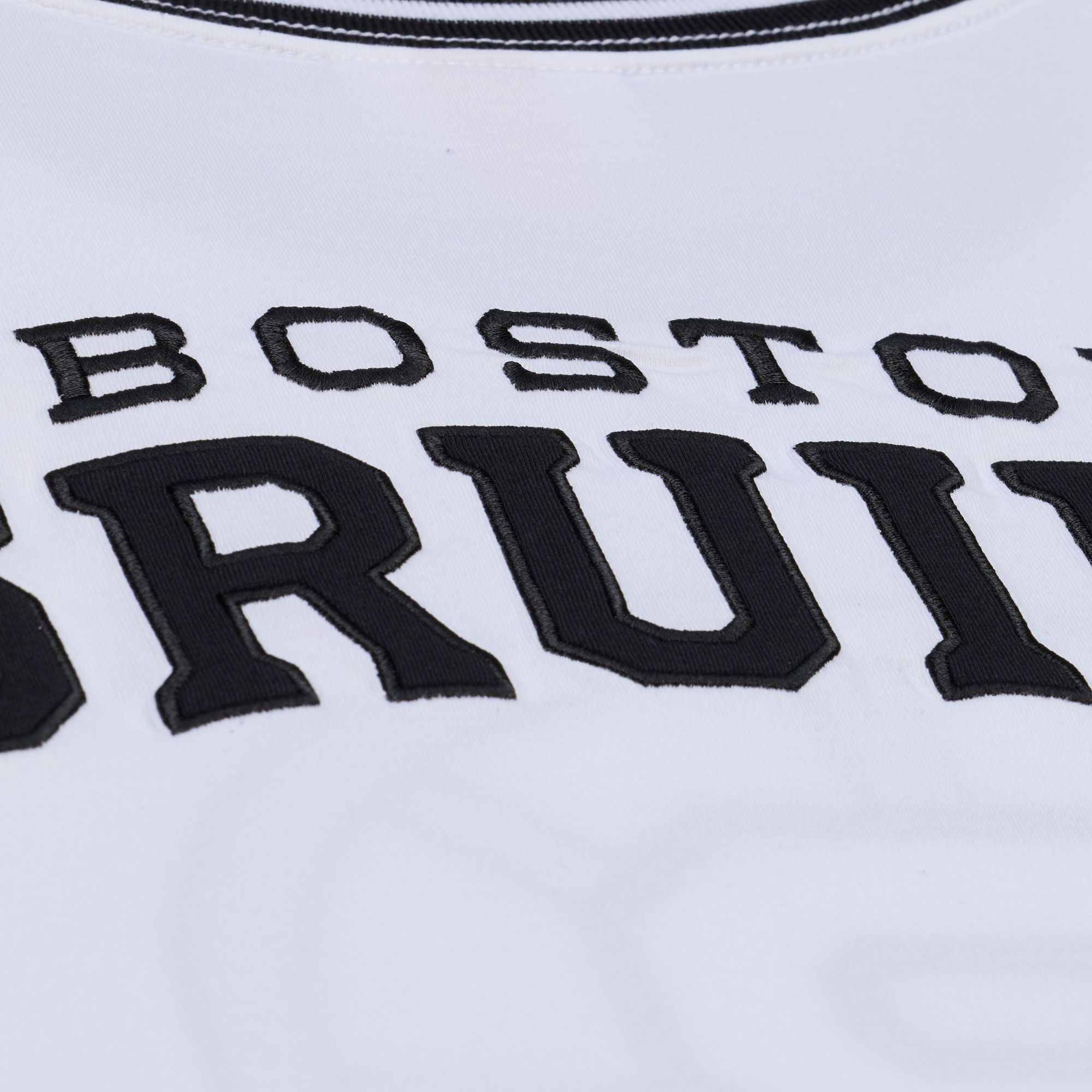 Mitchell & Ness Men's Boston Bruins White Arctic T-Shirt product image