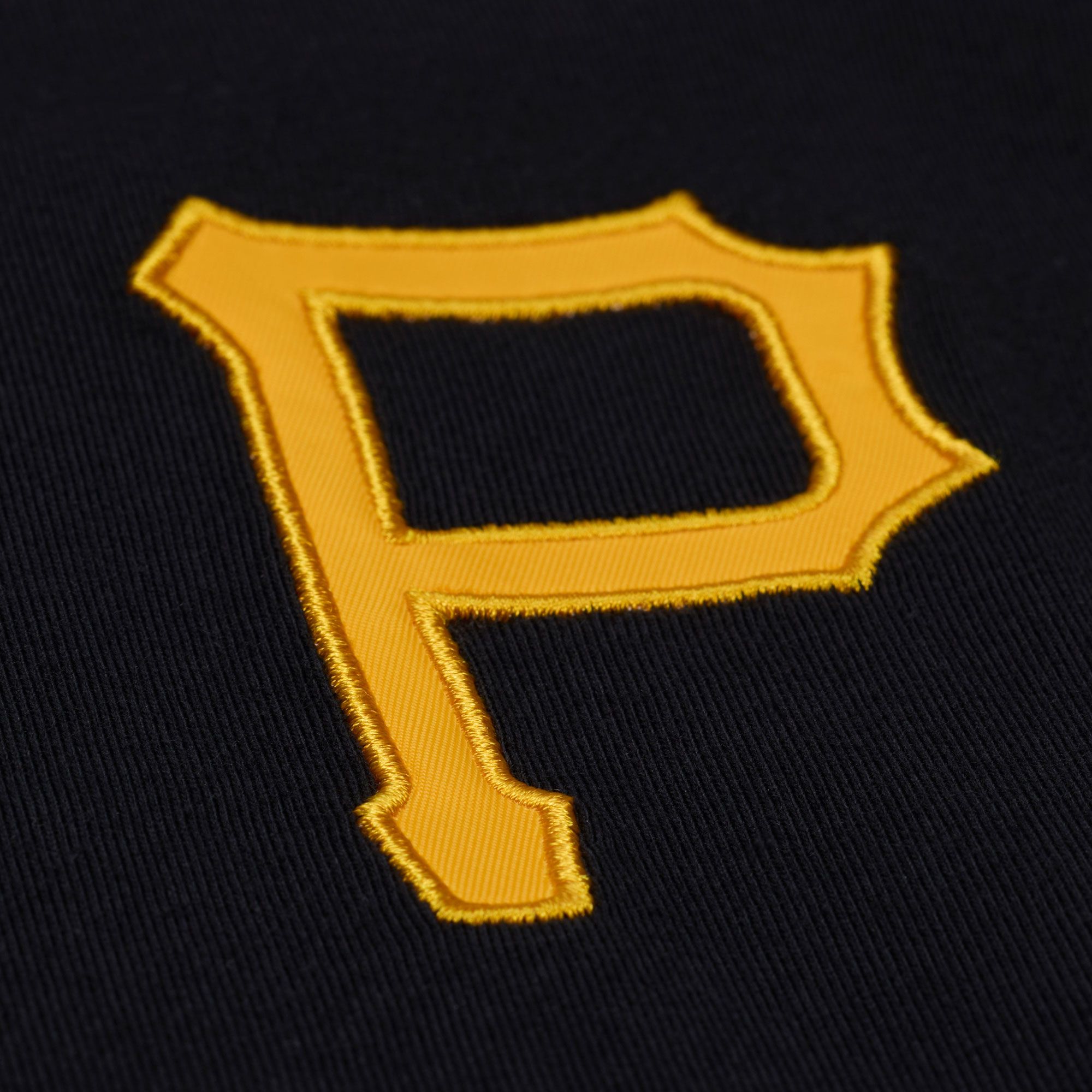 Mitchell & Ness Men's Pittsburgh Pirates Black Head Coach T-Shirt product image