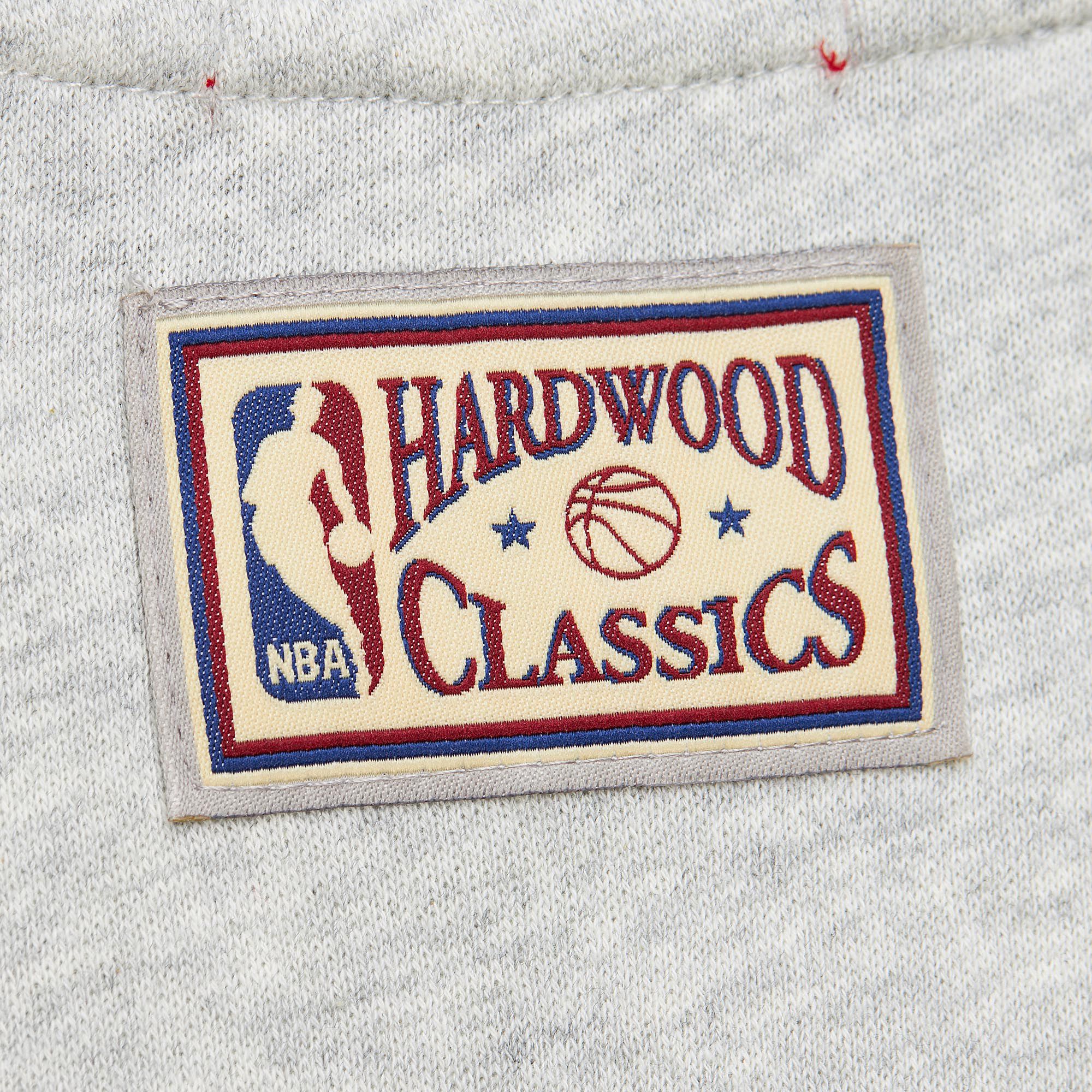 Mitchell & Ness Women's Los Angeles Clippers Logo Crewneck Sweatshirt product image