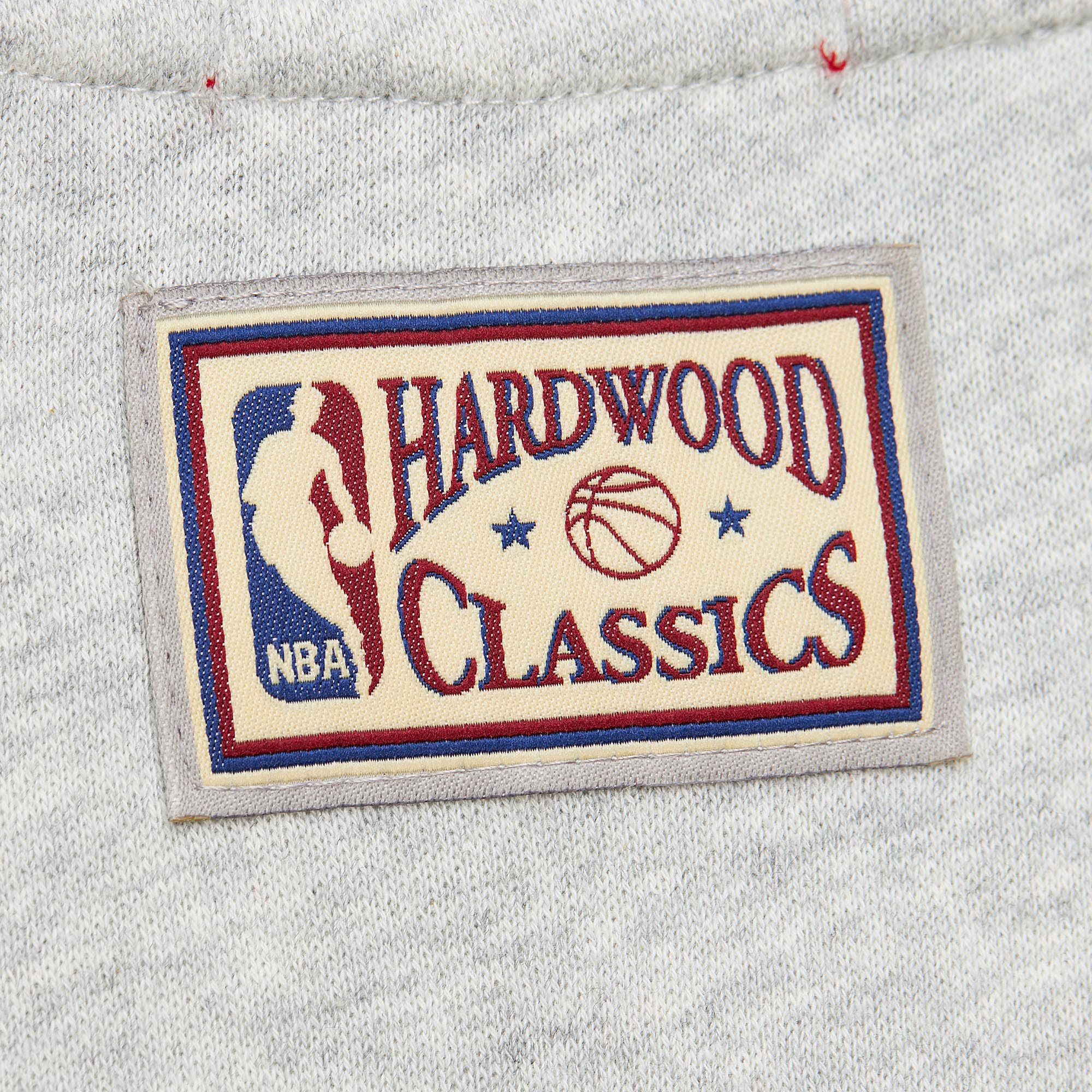 Mitchell & Ness Women's Brooklyn Nets Logo Crewneck Sweatshirt Dick's