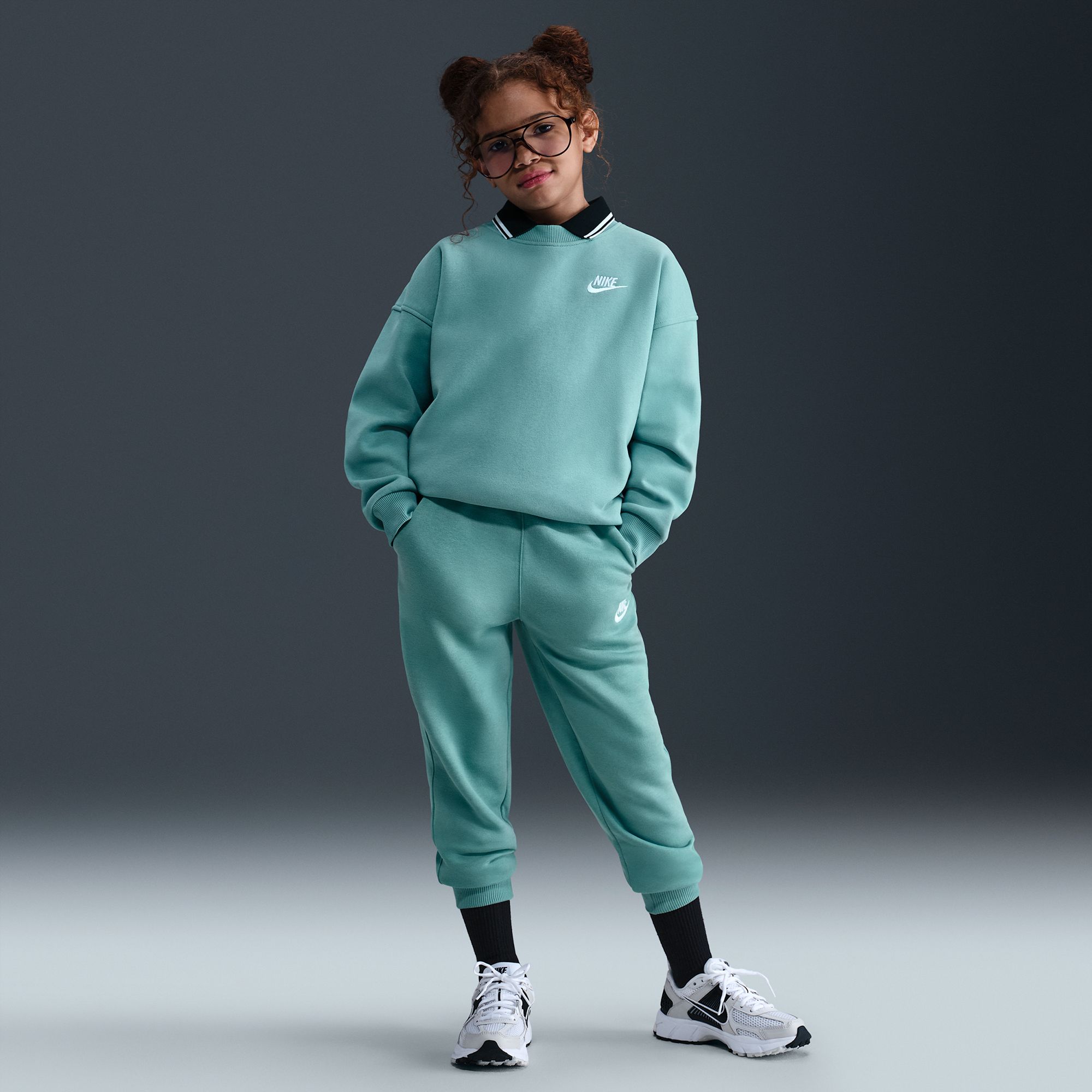 Nike Girls' Sportswear Club Fleece Oversized Sweatshirt product image