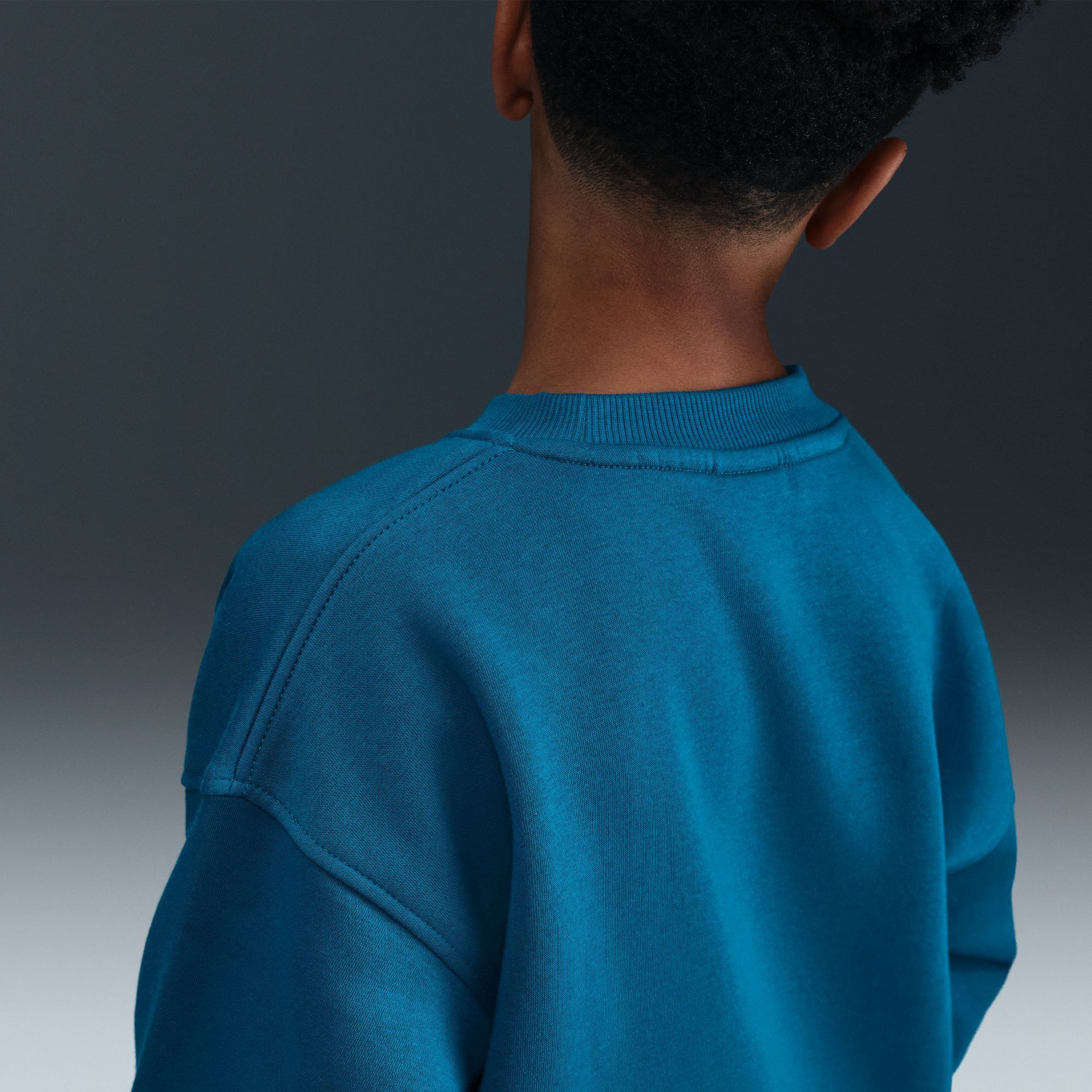 Nike Girls' Sportswear Club Fleece Oversized Sweatshirt product image