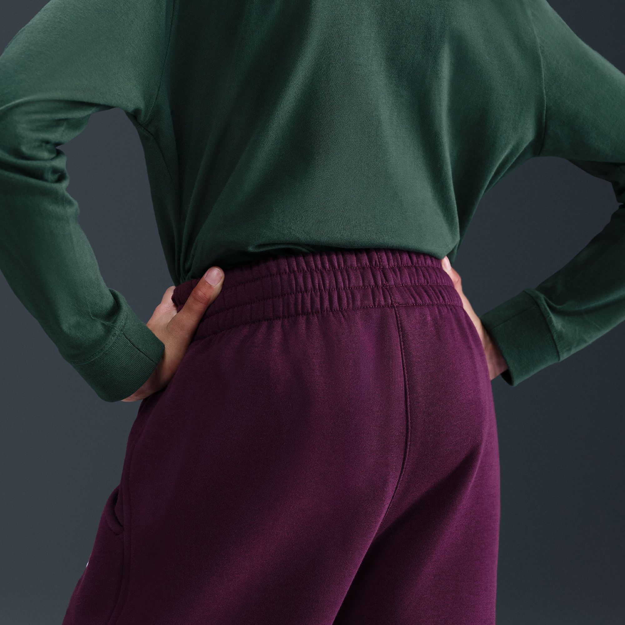 Nike Girls' Sportswear Club Fleece Oversized Joggers product image