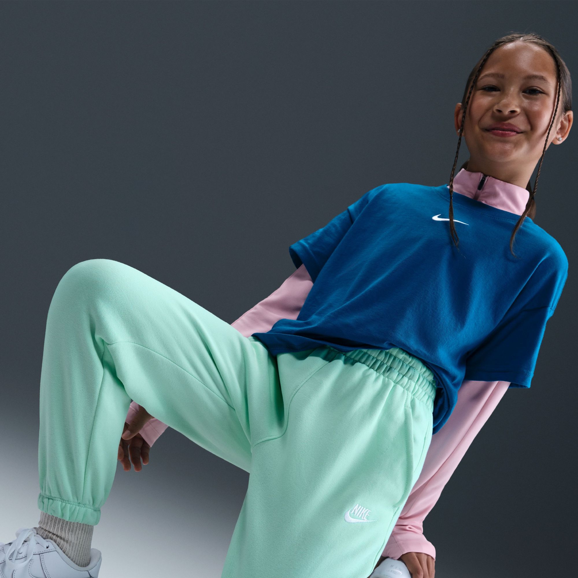 Nike Girls' Sportswear Club Fleece Oversized Joggers product image