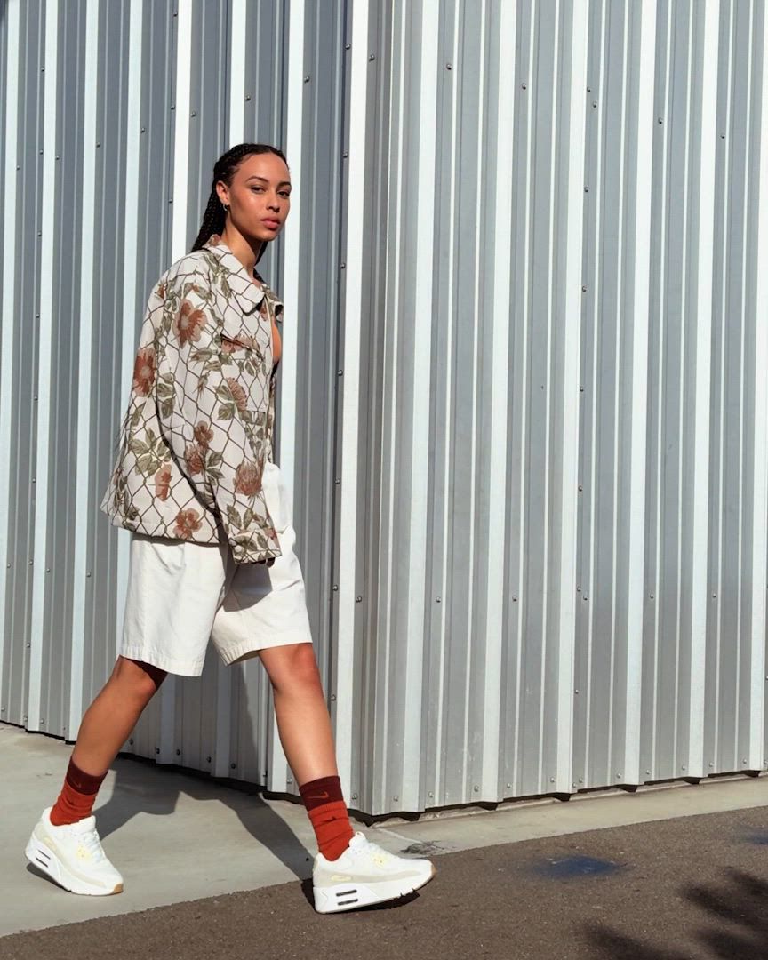 Nike Women's Air Max 90 LV8 Shoes product