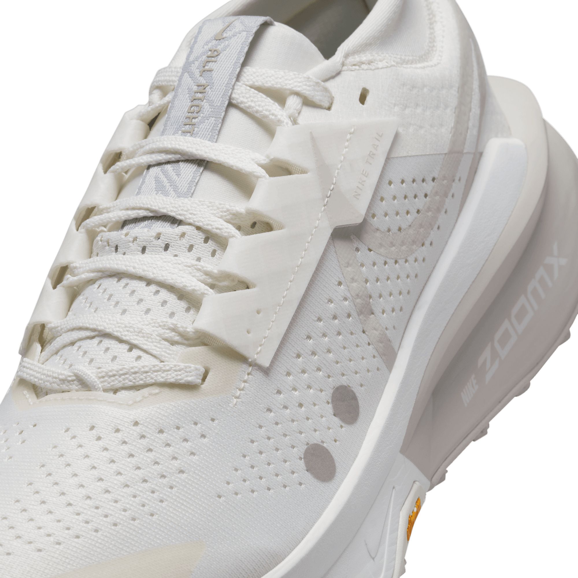 Nike Men's Zegama Trail 2 Running Shoes product image