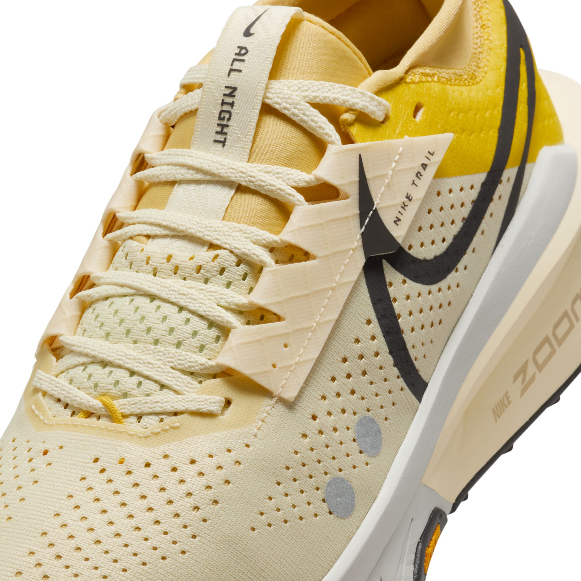Nike Men's Zegama Trail 2 Running Shoes product image