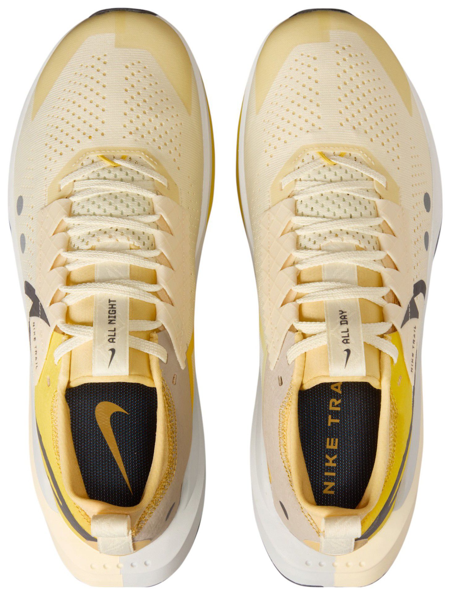 Nike Men's Zegama Trail 2 Running Shoes product image