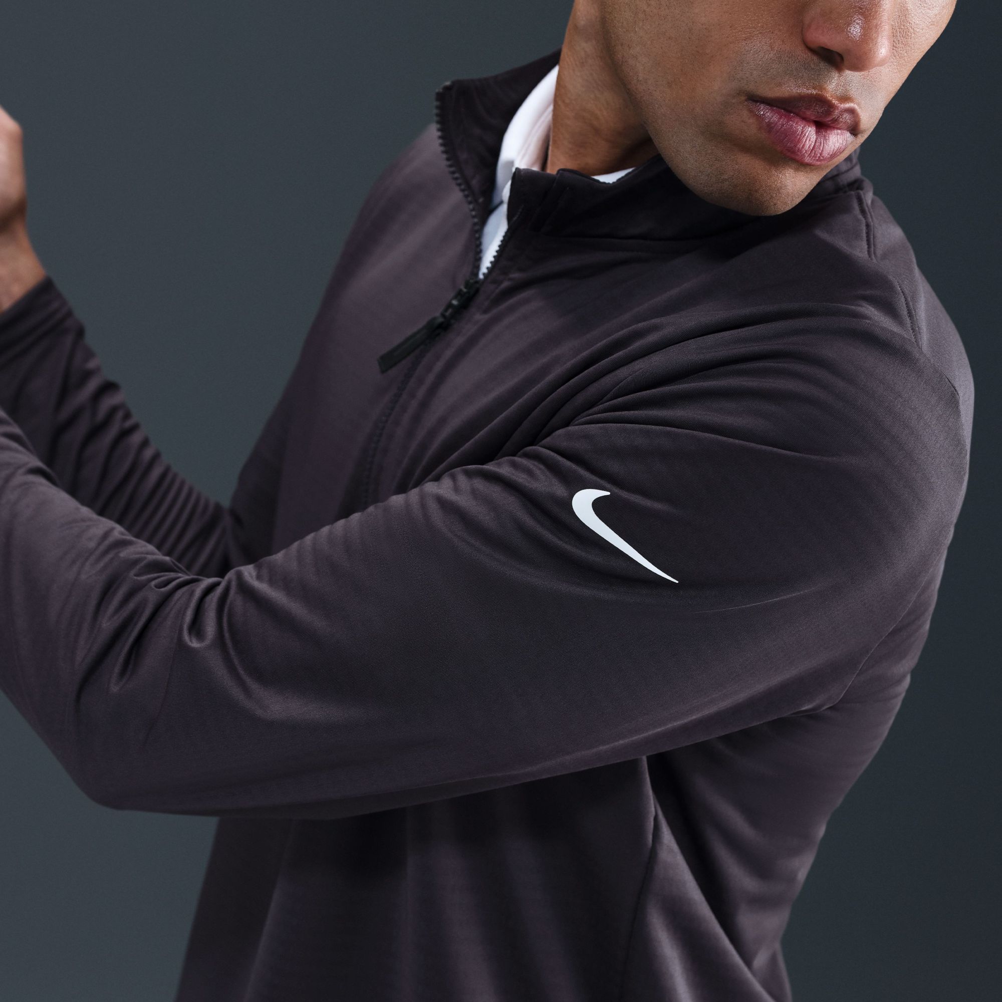 Nike Men's Dri-FIT Victory Golf ½ Zip product image