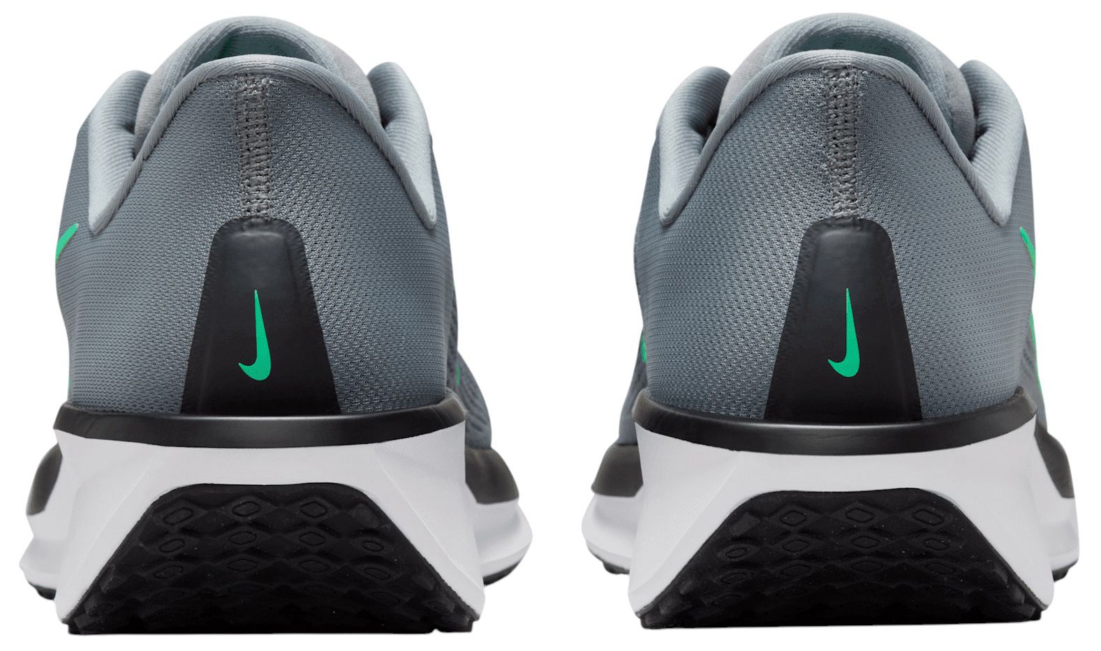 Nike Men's Quest 6 Running Shoes product image