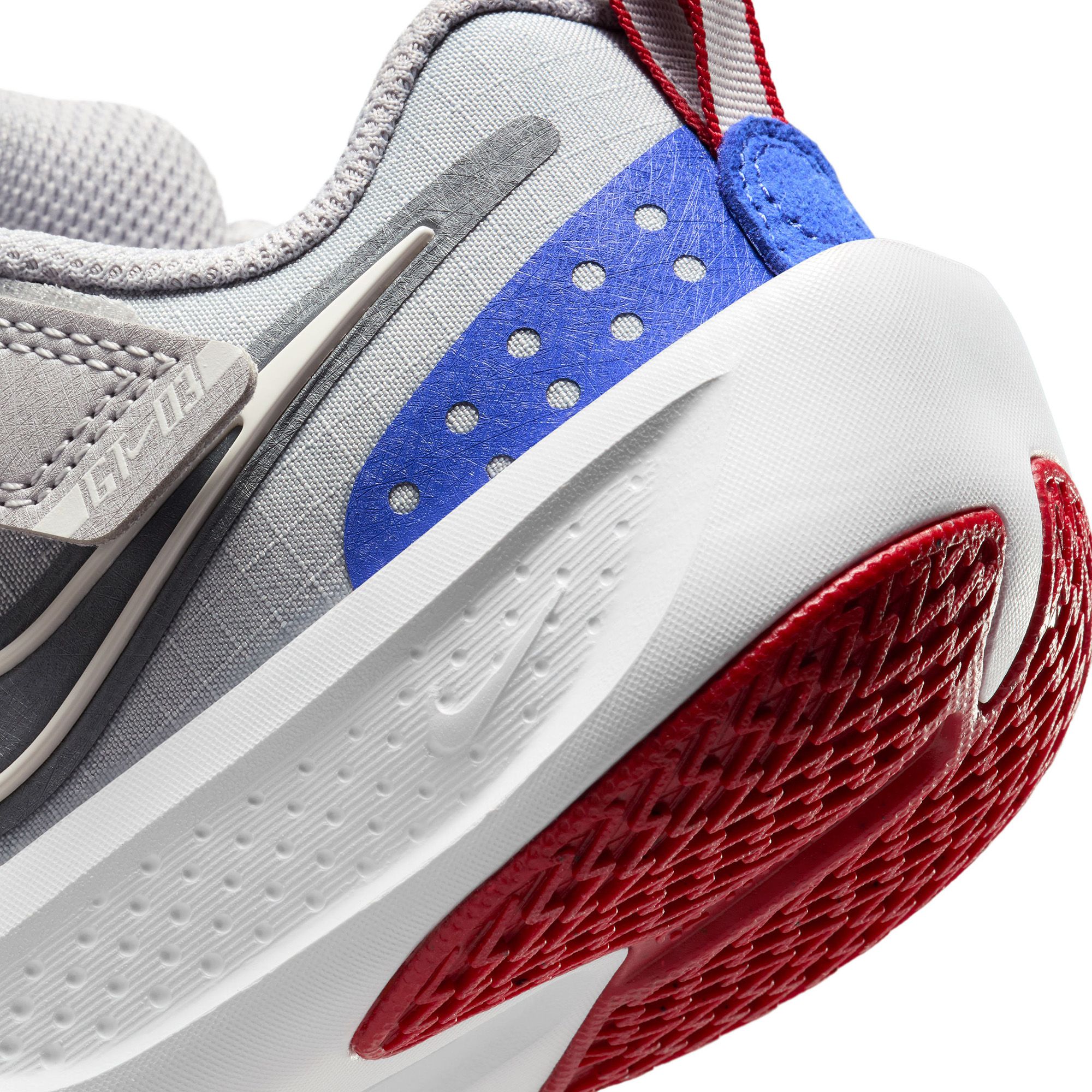 Nike Kids' Preschool G.T. Cut 3 Basketball Shoes product image