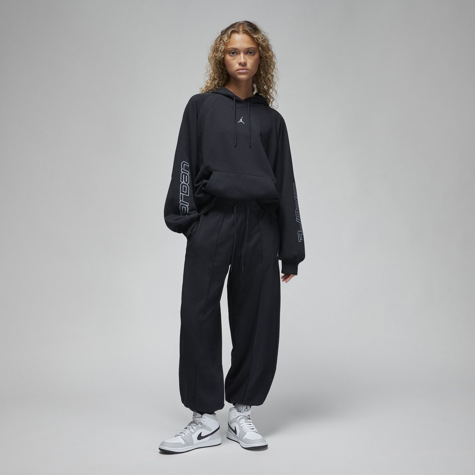 Jordan Sport Women's Graphic Fleece Hoodie product image