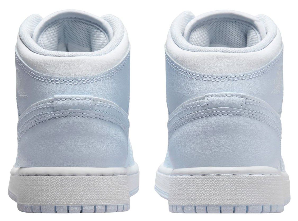 Jordan Kids' Grade School Air Jordan 1 Mid Basketball Shoes product image