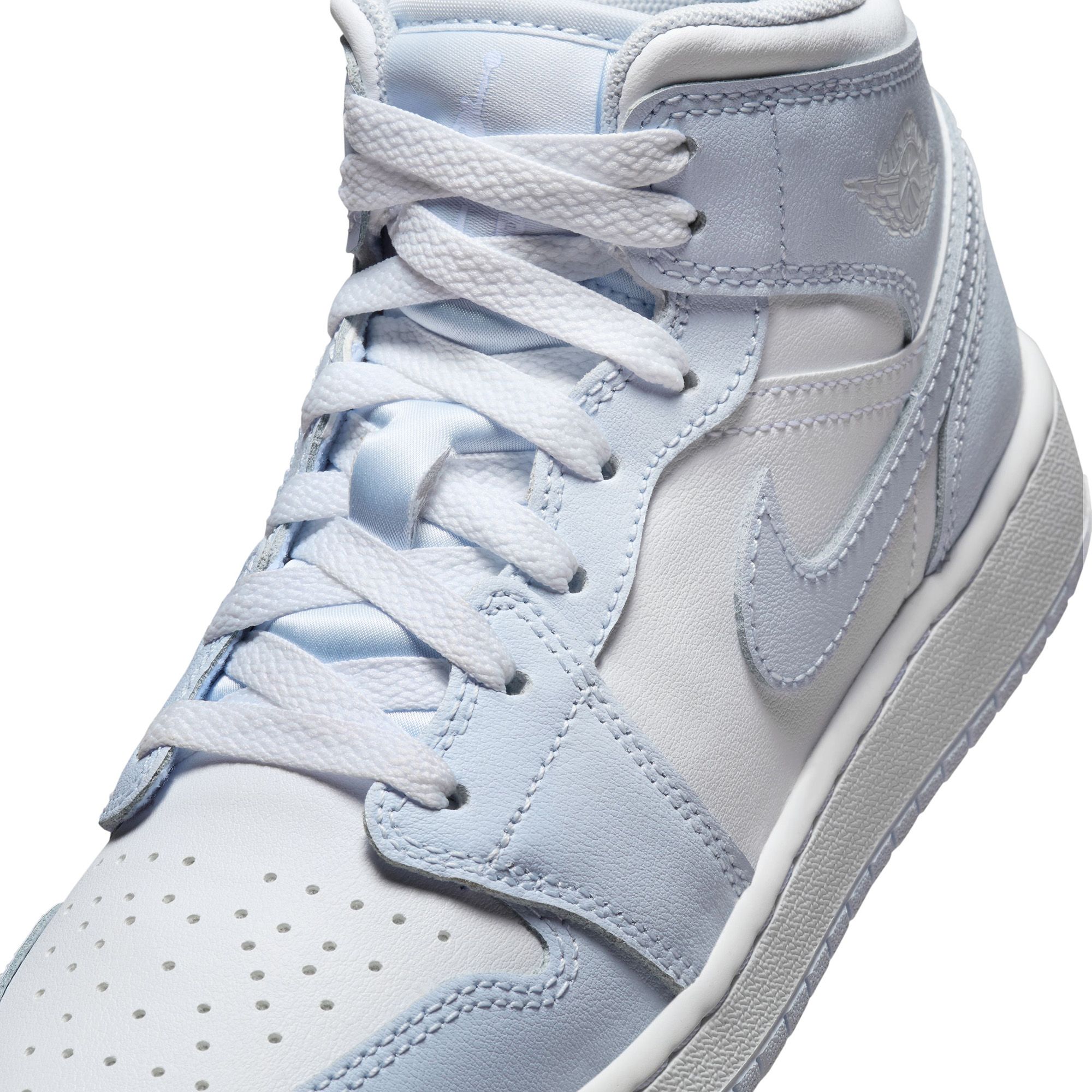 Jordan Kids' Grade School Air Jordan 1 Mid Basketball Shoes product image