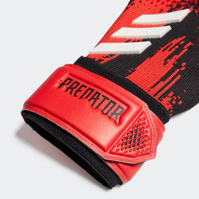 predator league gloves