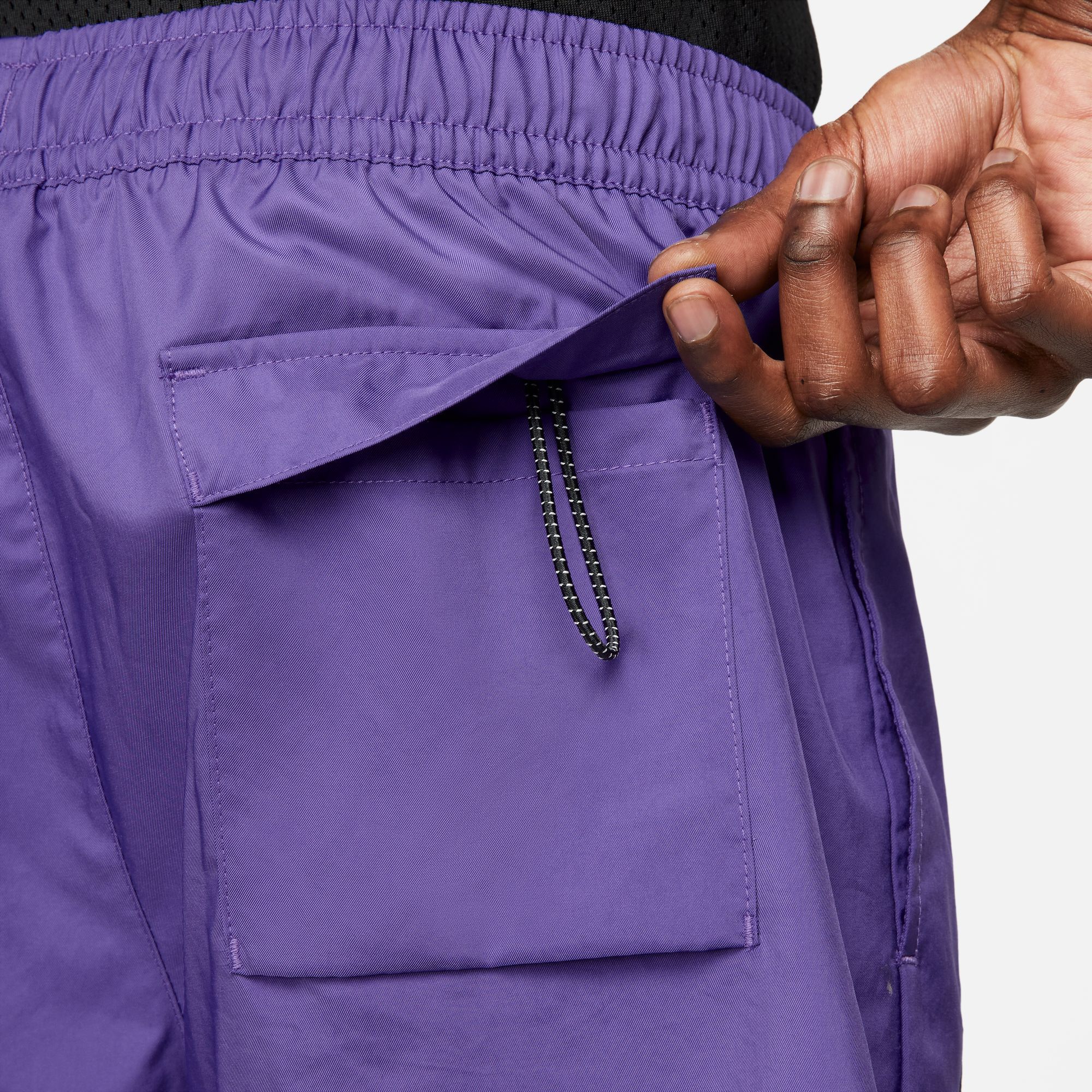 Nike Men's Sportswear Woven Flow Shorts product image