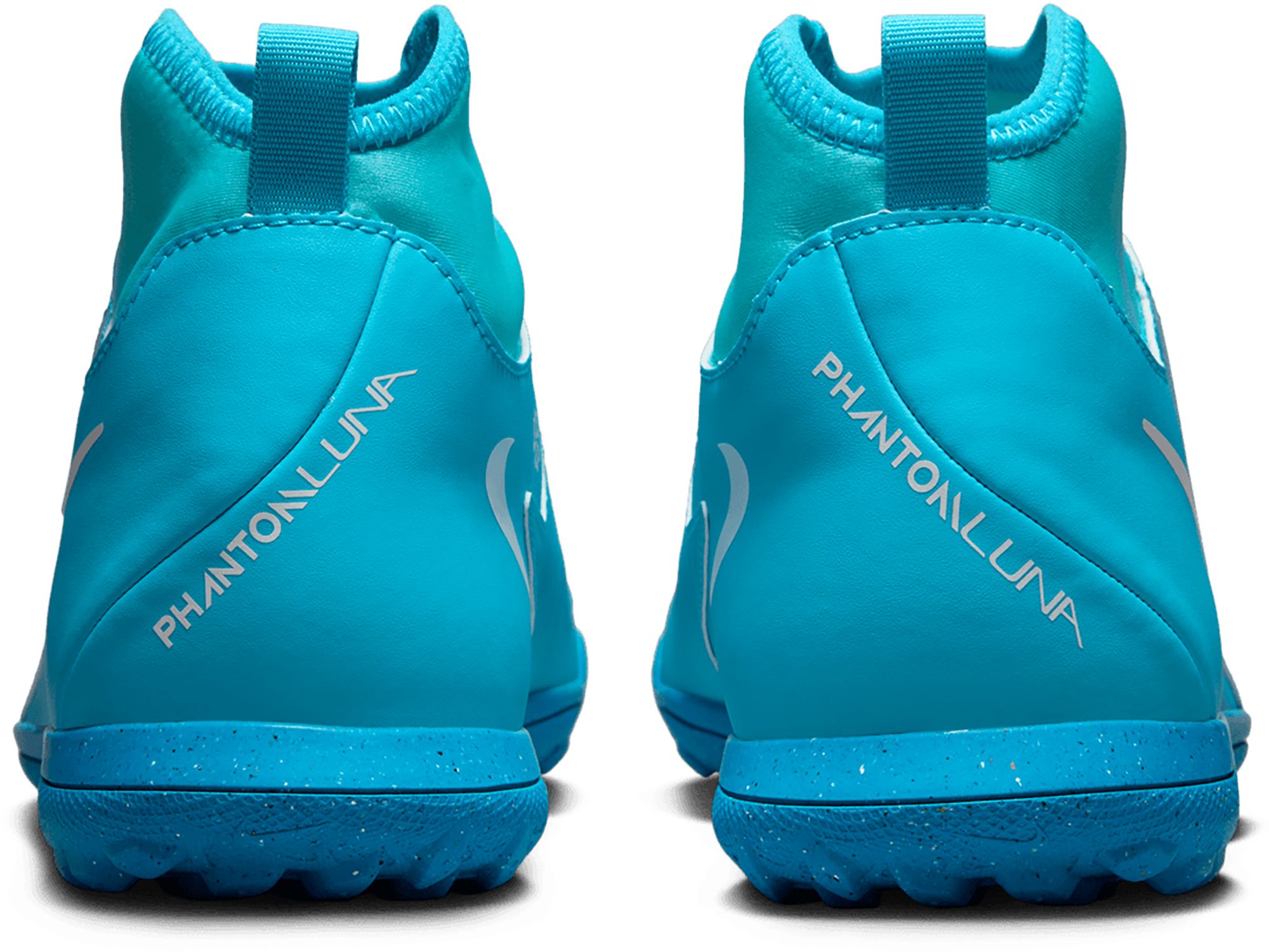 Nike Phantom Luna 2 Club Turf Soccer Cleats product image