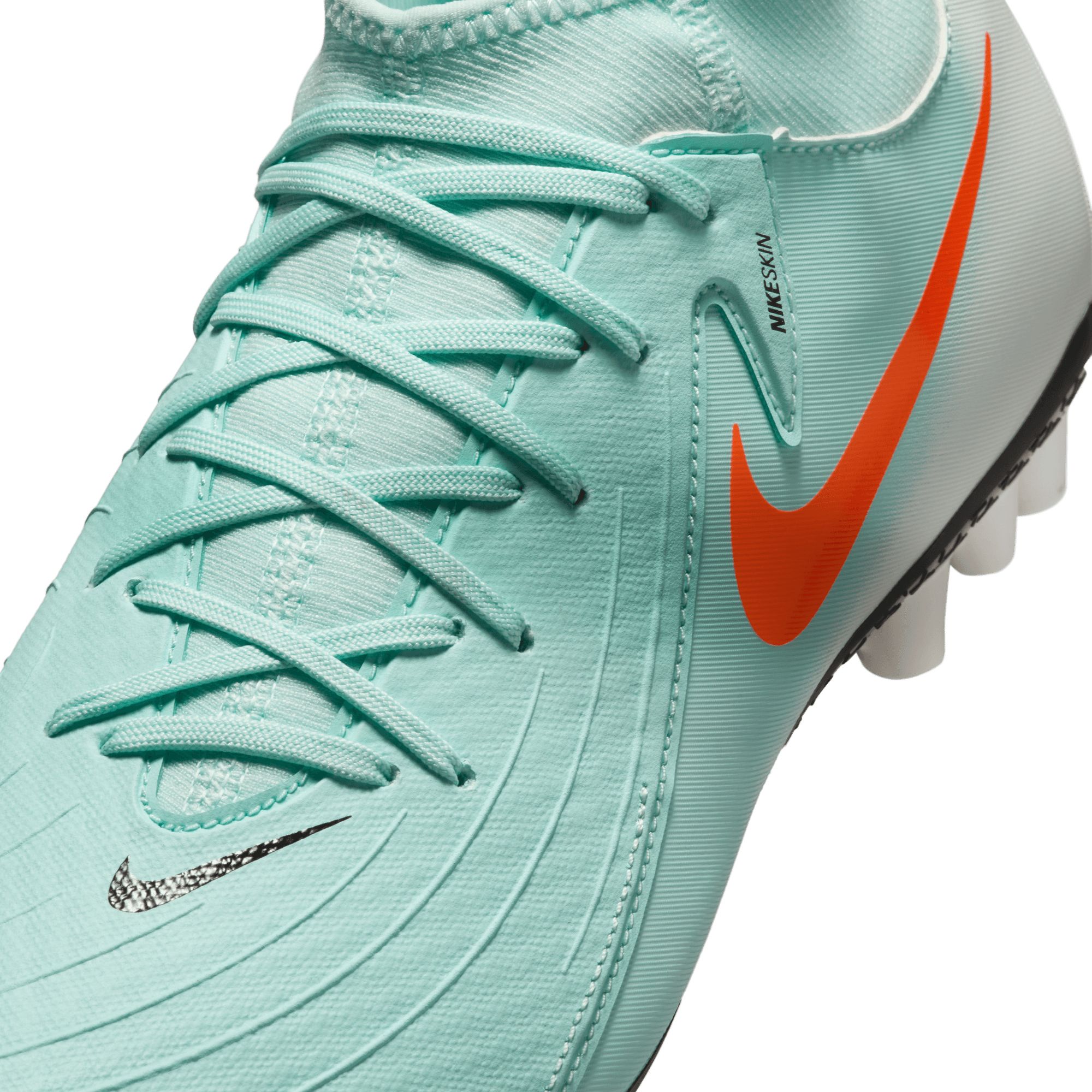 Nike Phantom Luna 2 Academy AG Soccer Cleats product image