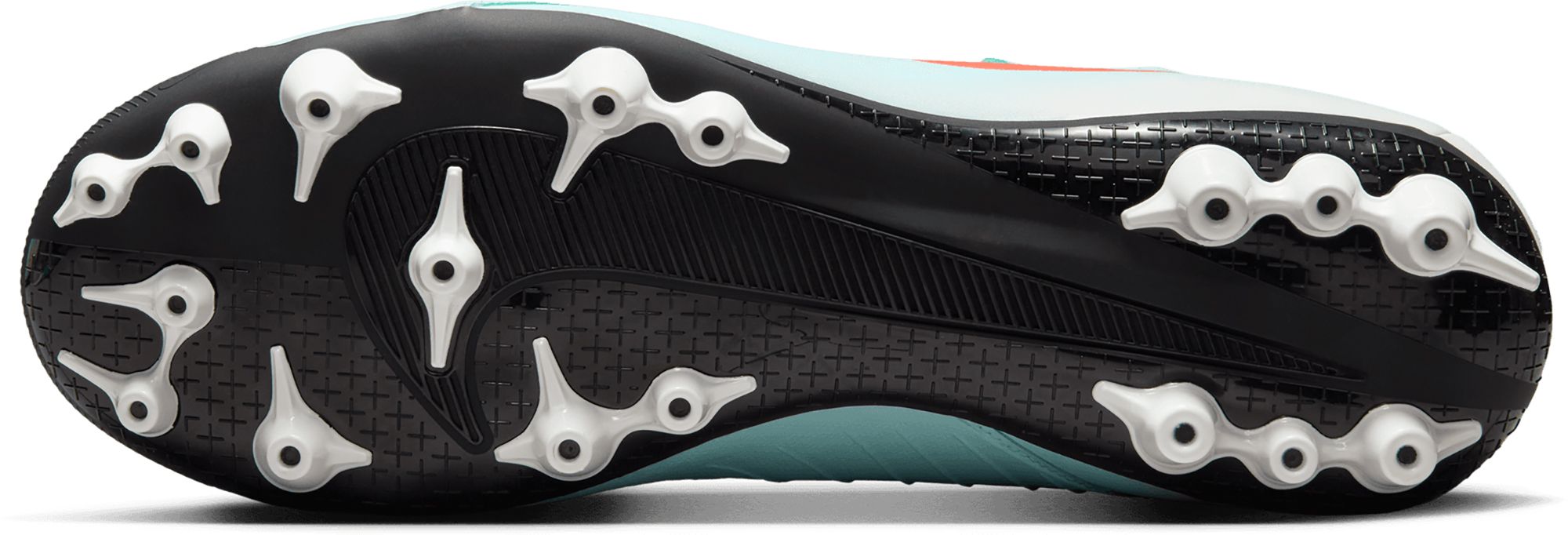 Nike Phantom Luna 2 Academy AG Soccer Cleats product image