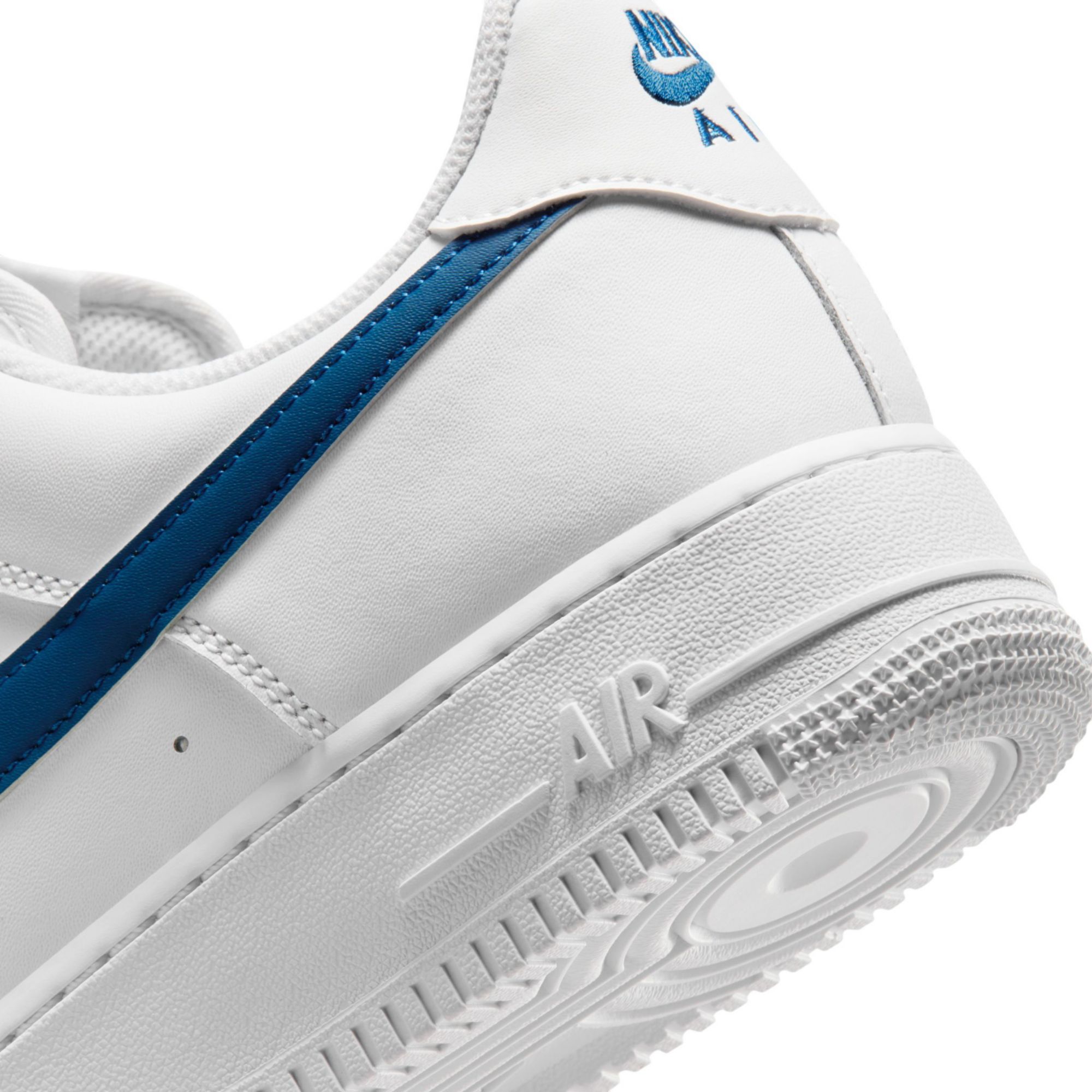 Nike Men's Air Force 1 '07 Shoes product image