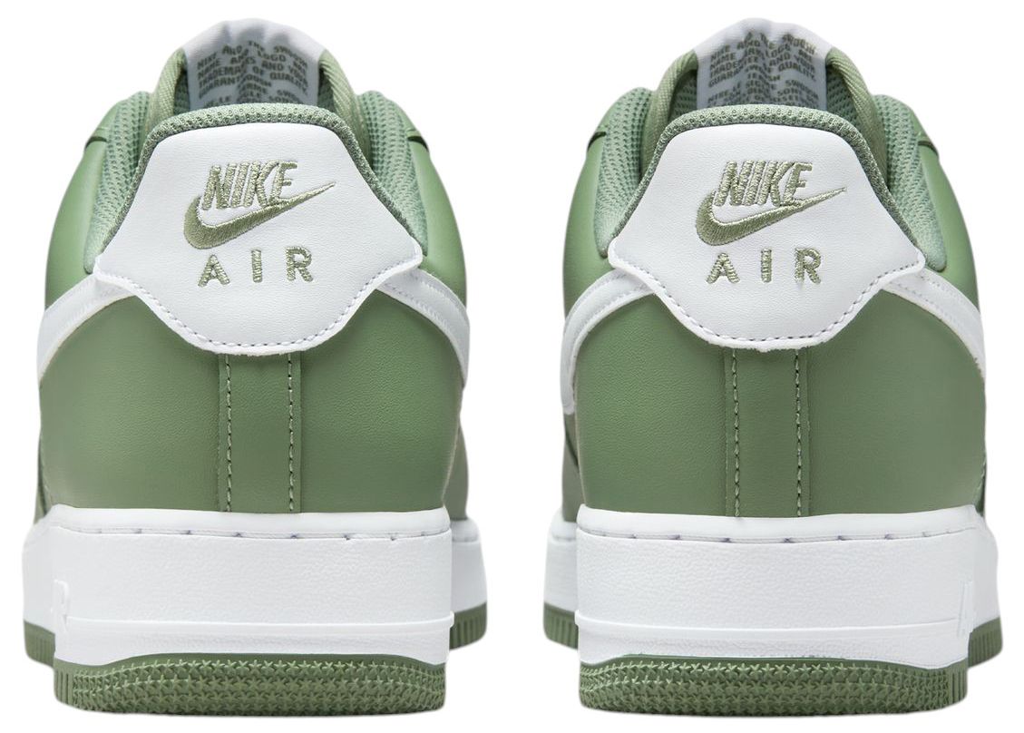 Nike Men's Air Force 1 '07 Shoes product image