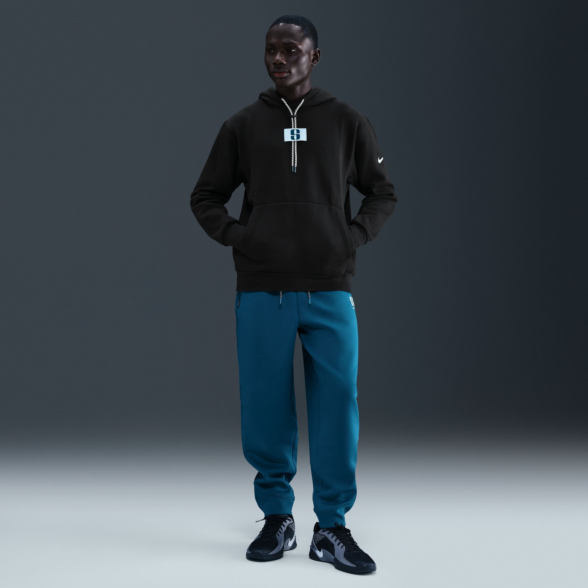 Nike Sabrina Ionescu Fleece Basketball Hoodie product image