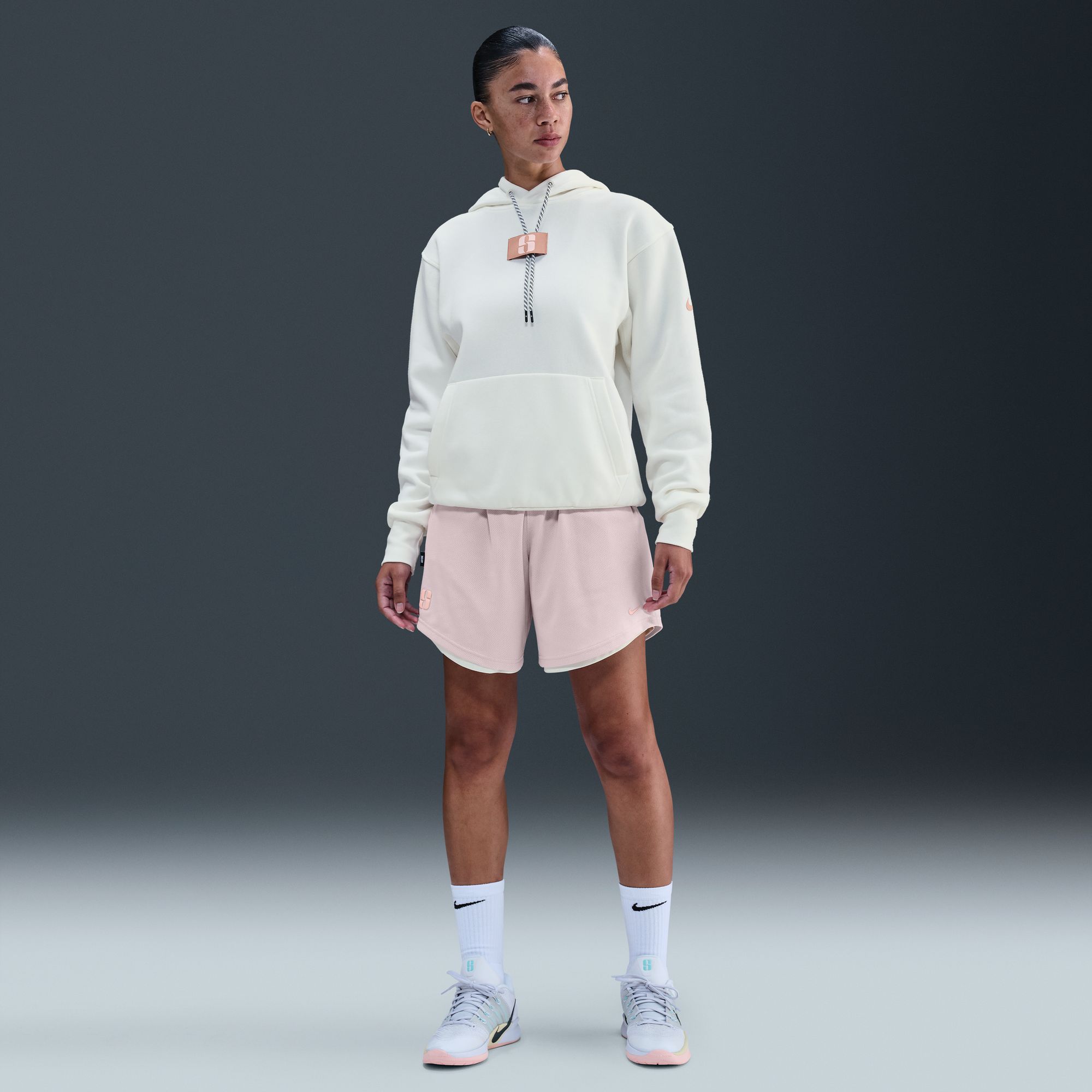 Nike Sabrina Ionescu Fleece Basketball Hoodie product image