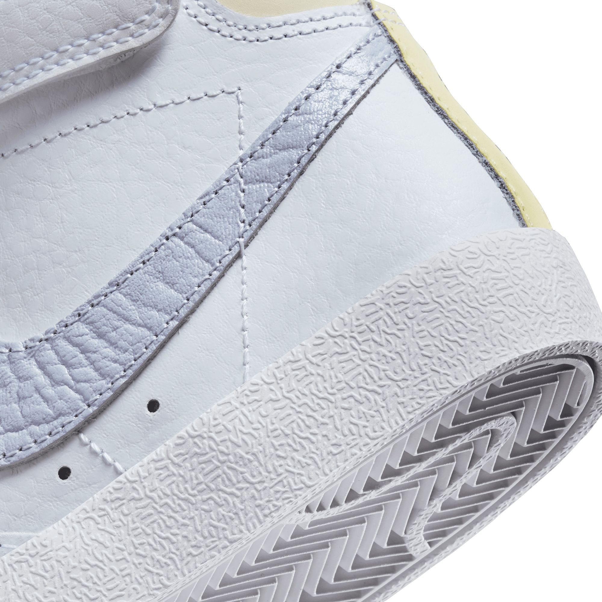 Nike Kids' Preschool Blazer Mid '77 Shoes product image
