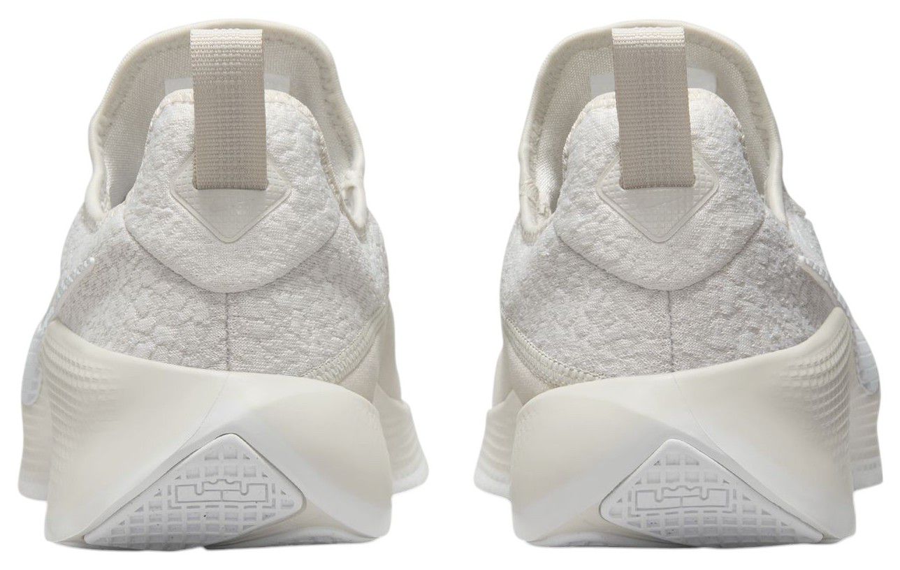 Nike Men's LeBron TR 1 Shoes product image