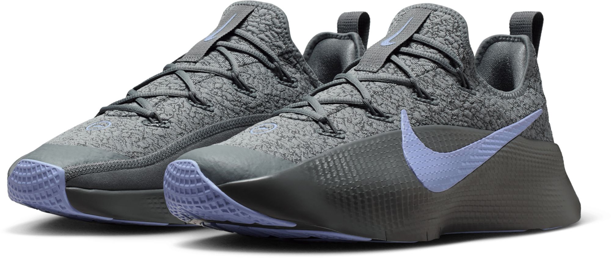 Nike Men's LeBron TR 1 Shoes product image