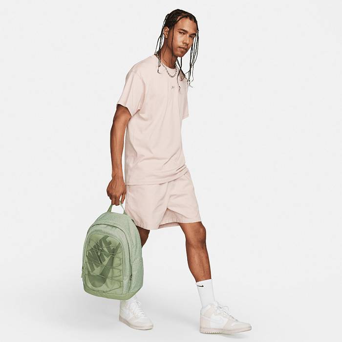 Nike Sportswear Essentials Tote Bag (26L). Nike MY
