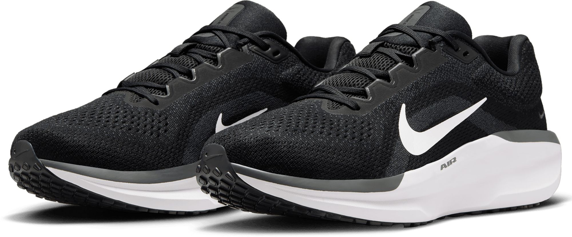 Nike Men's Winflo 11 Running Shoes product image