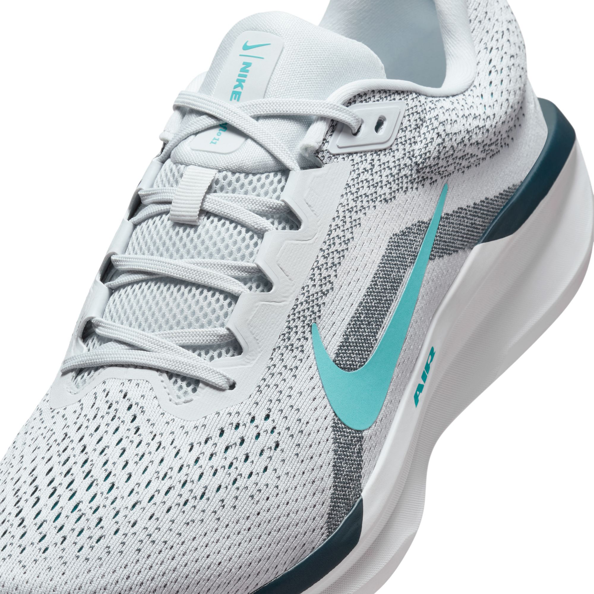 Nike Men's Winflo 11 Running Shoes product image
