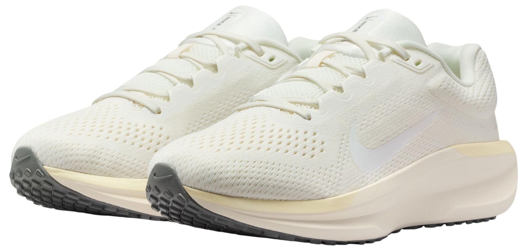 Nike Women's Winflo 11 Running Shoes product image