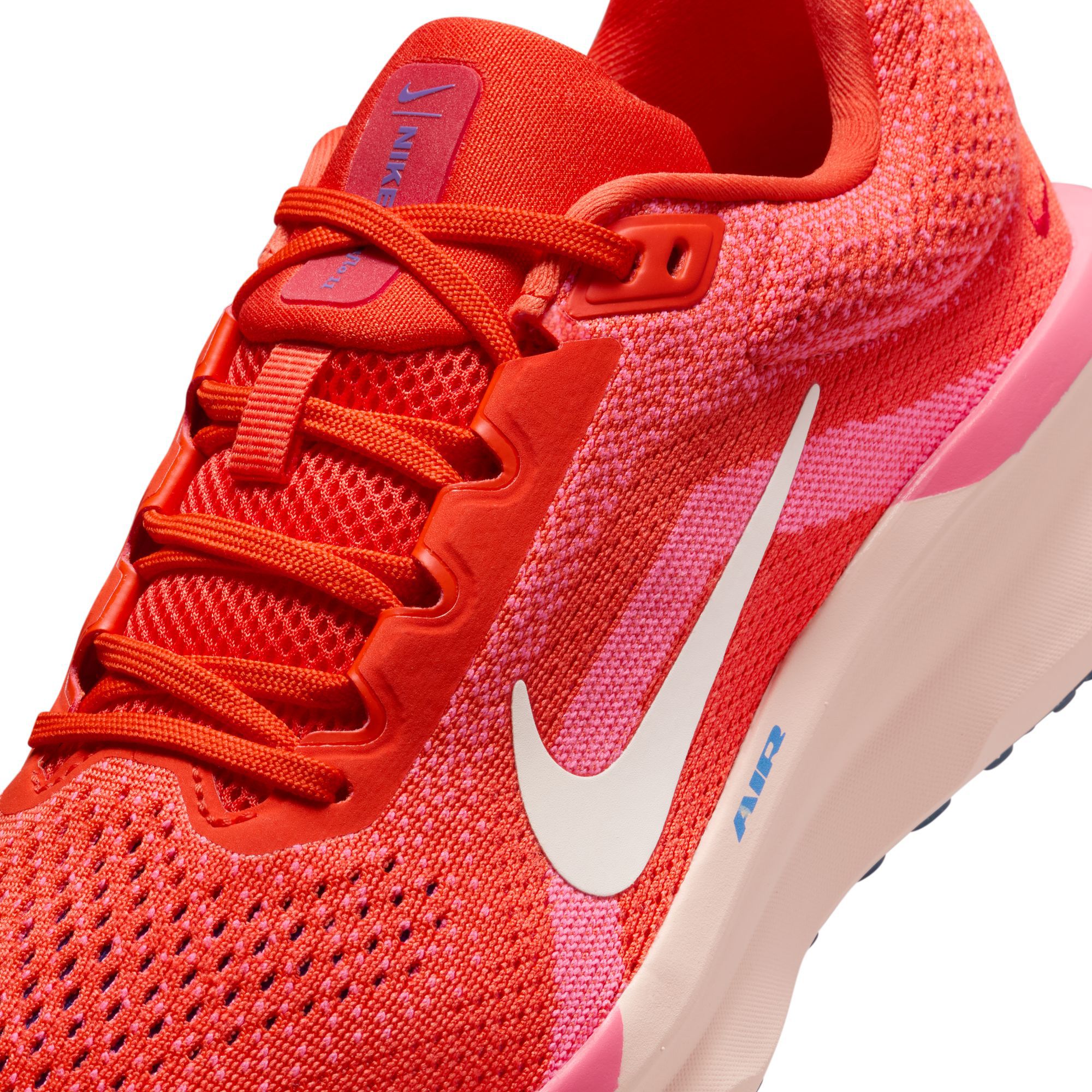 Nike Women's Winflo 11 Running Shoes product image