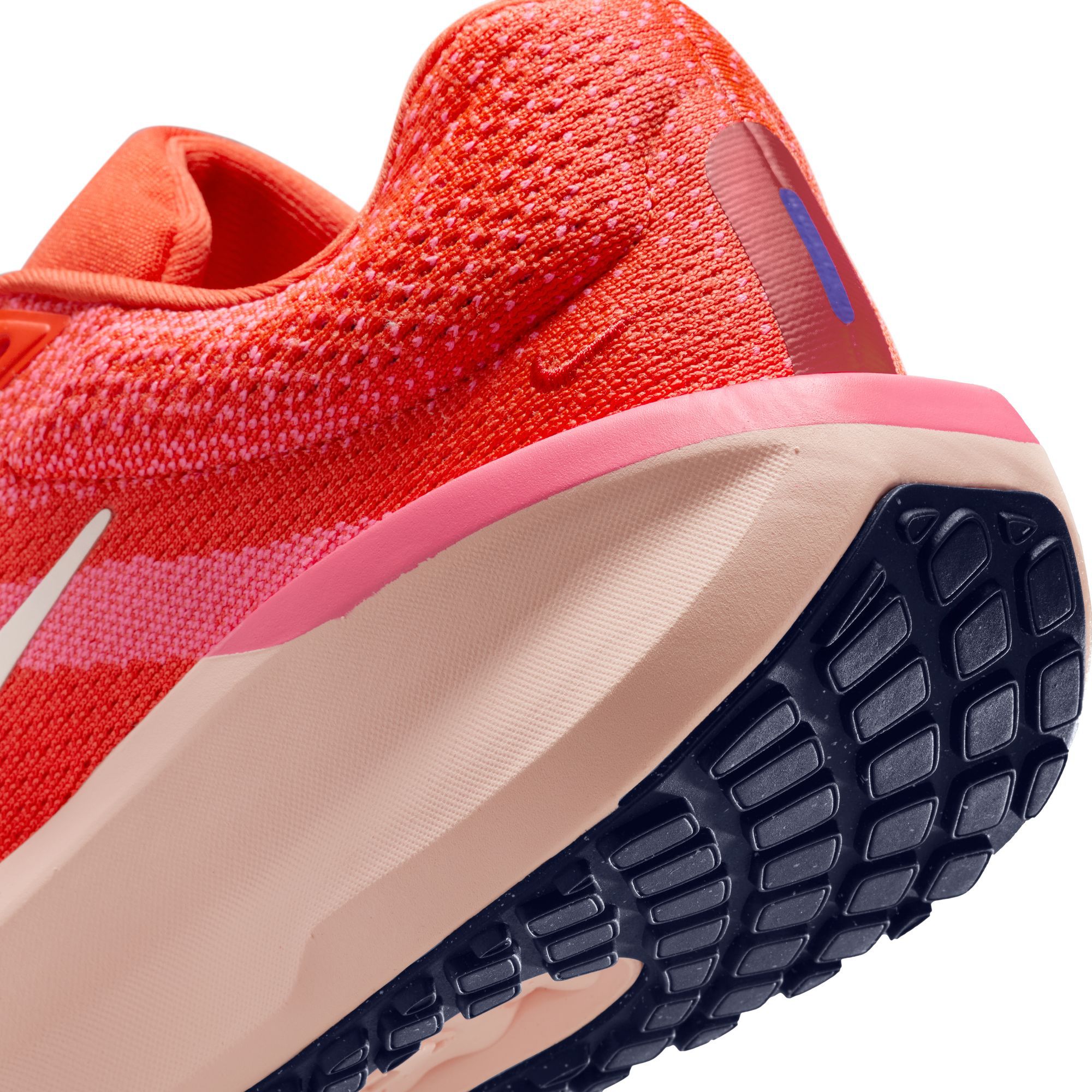Nike Women's Winflo 11 Running Shoes product image