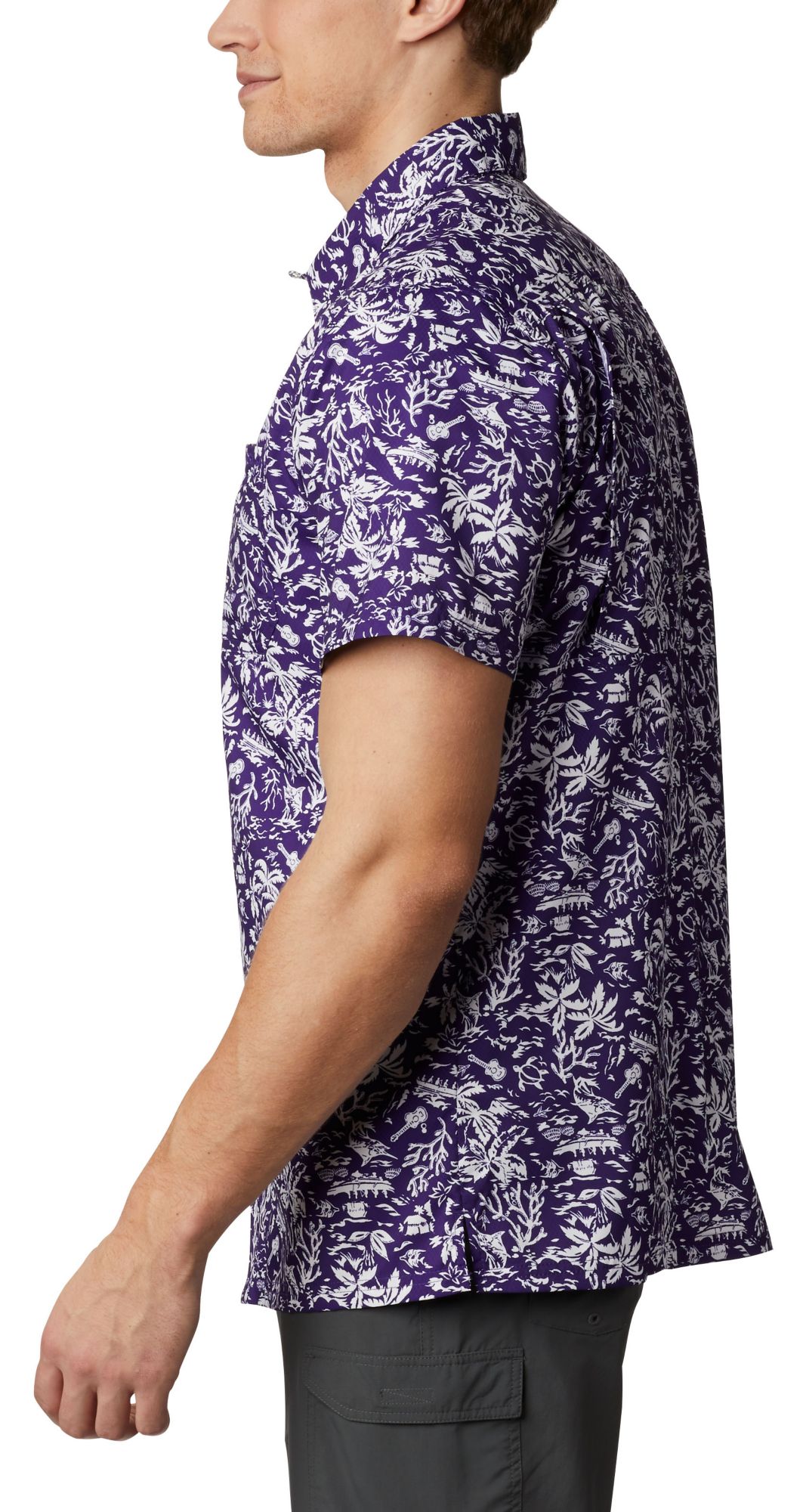 Columbia Men's Washington Huskies Purple Slack Tide Button-Down Shirt product image