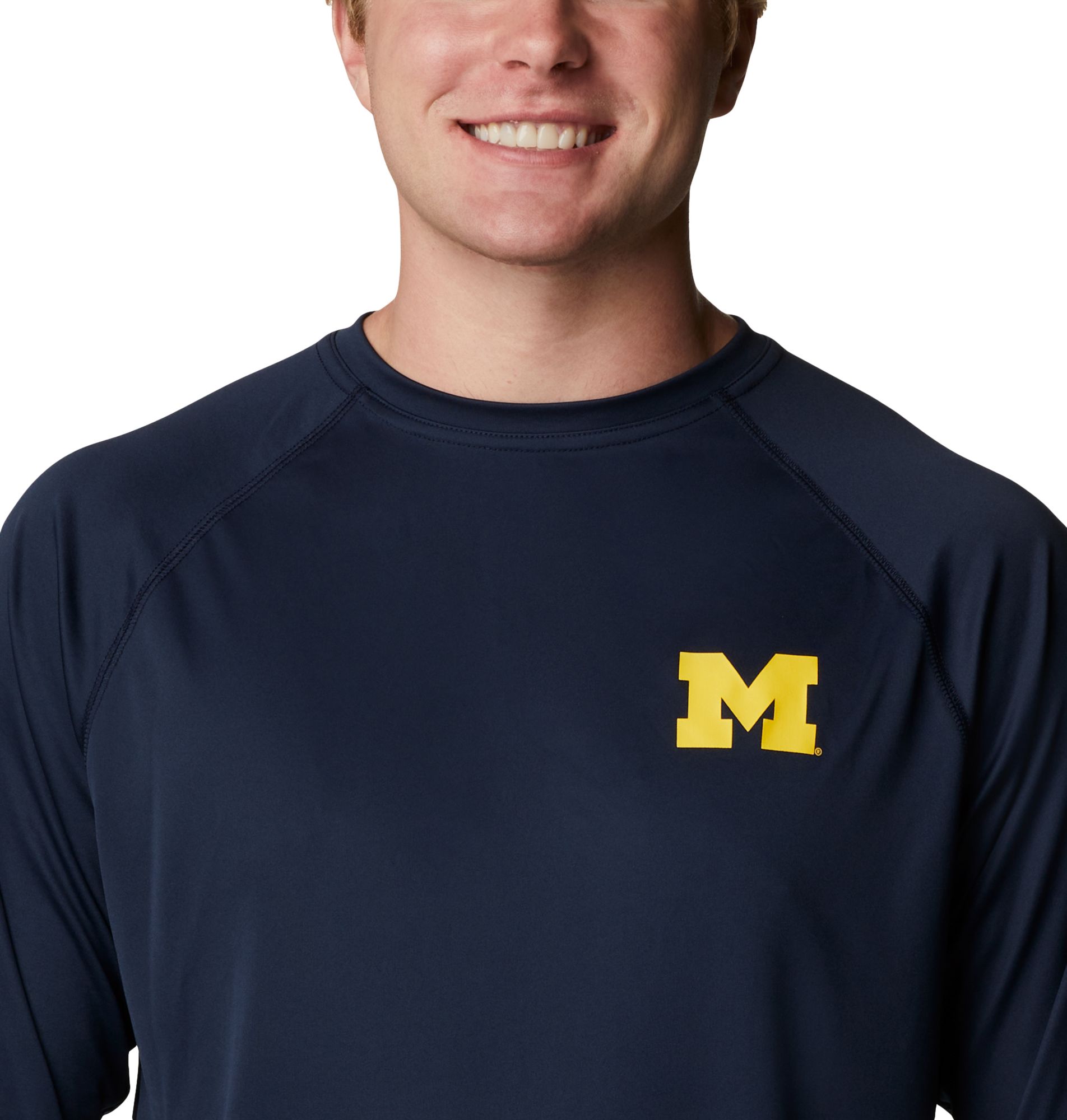 Columbia Men's Michigan Wolverines Navy Blue Terminal Tackle Long Sleeve T-Shirt product image