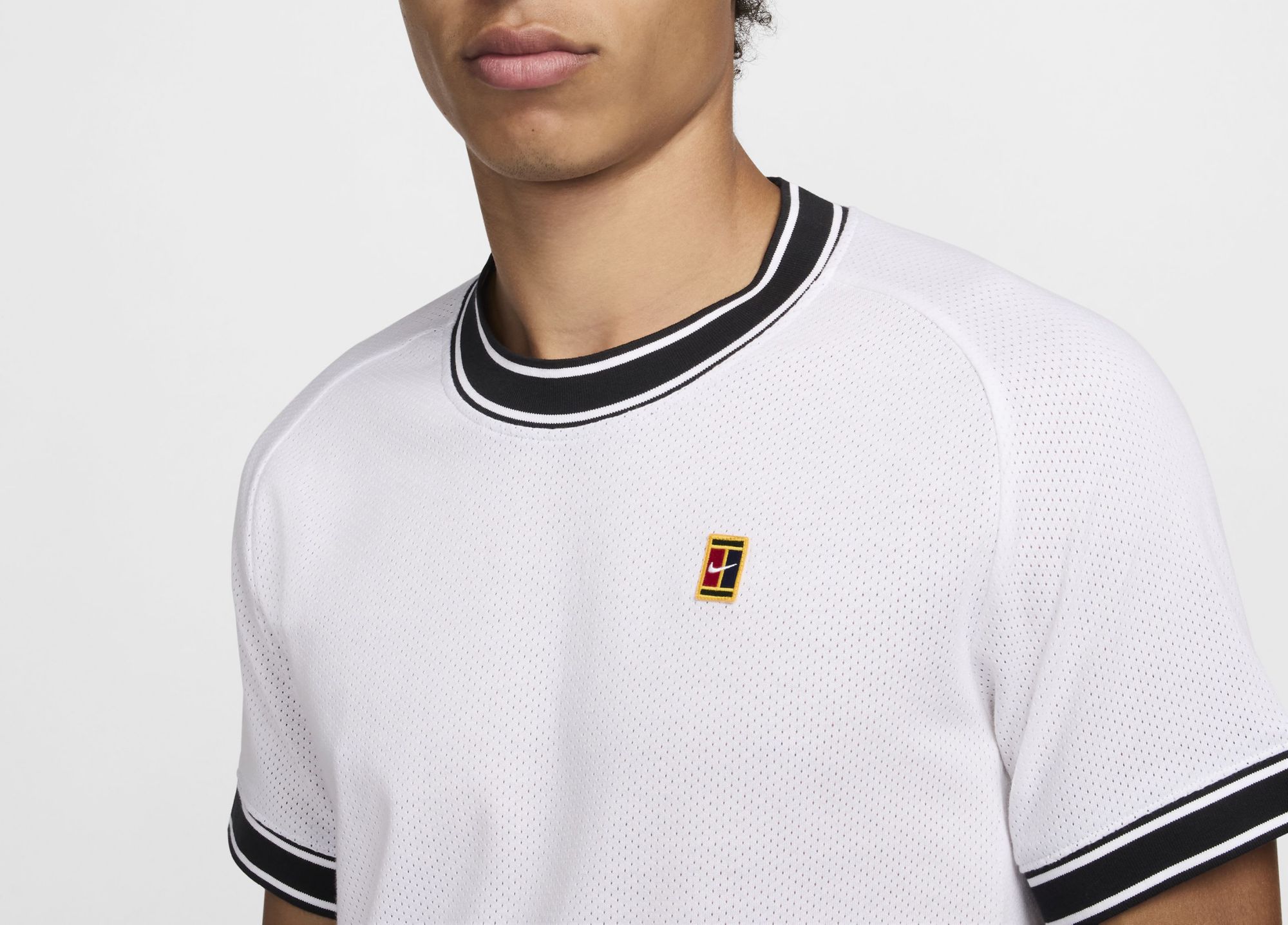 Nike Men's NikeCourt Heritage Short Sleeve Tennis Shirt product image