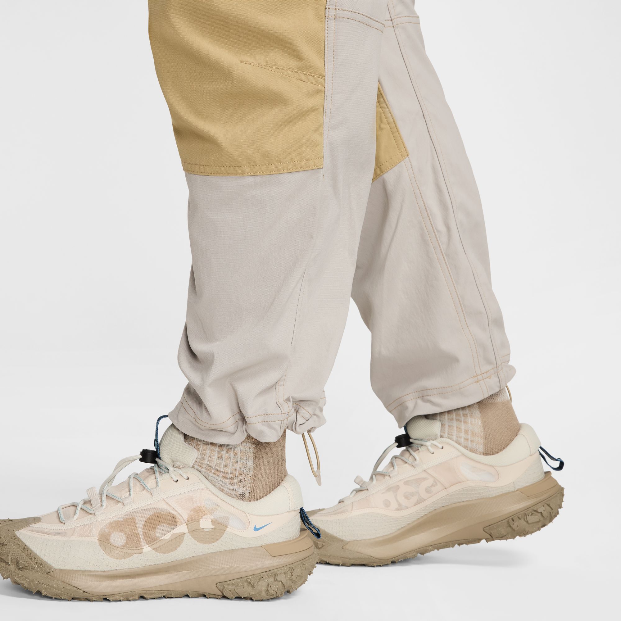 Nike Men's ACG Smith Summit Cargo Pants product image