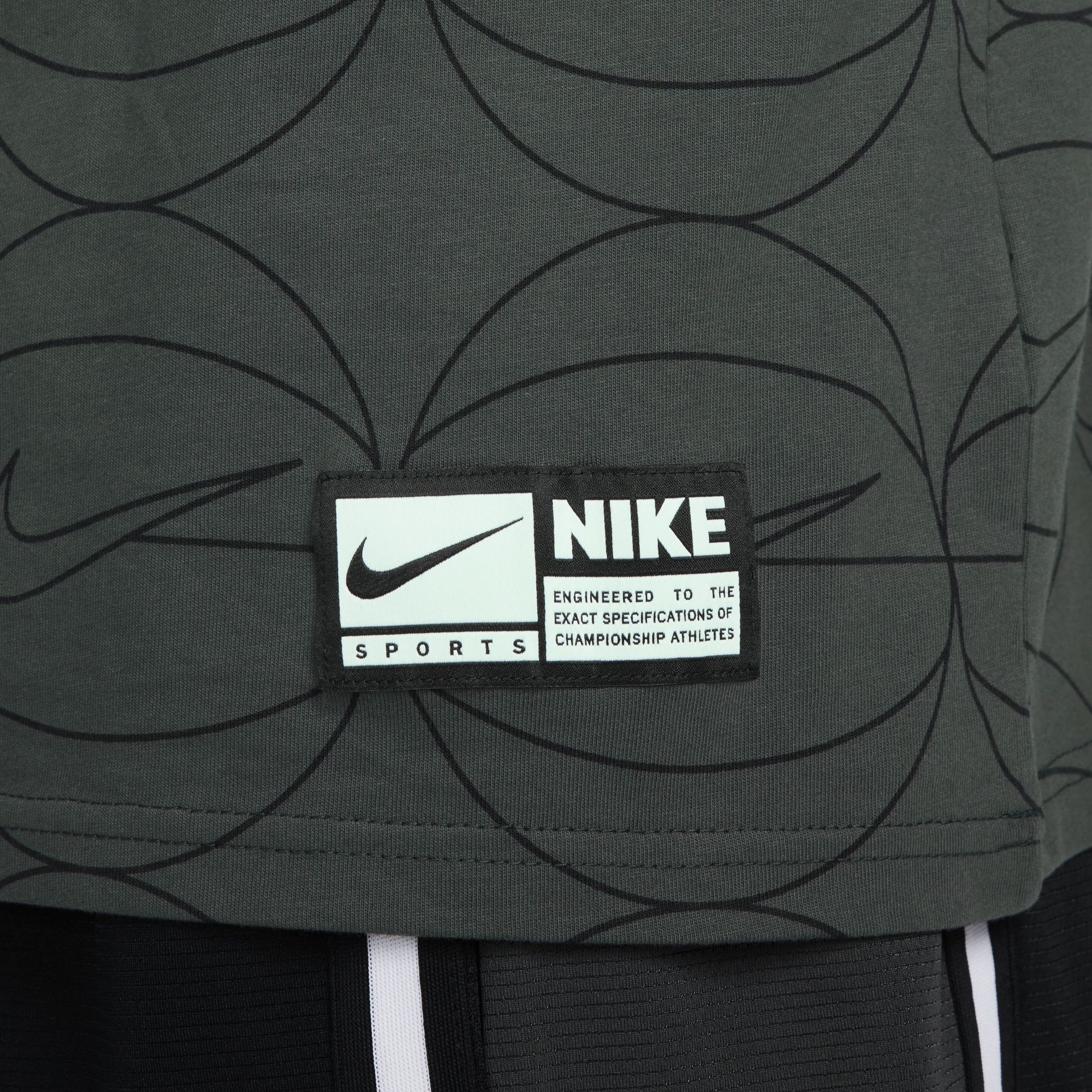 Nike Men's Max90 Short Sleeve Graphic T-Shirt product image